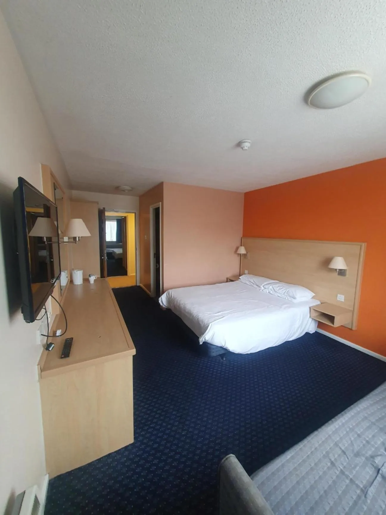 Bed in Metro Inns Huddersfield