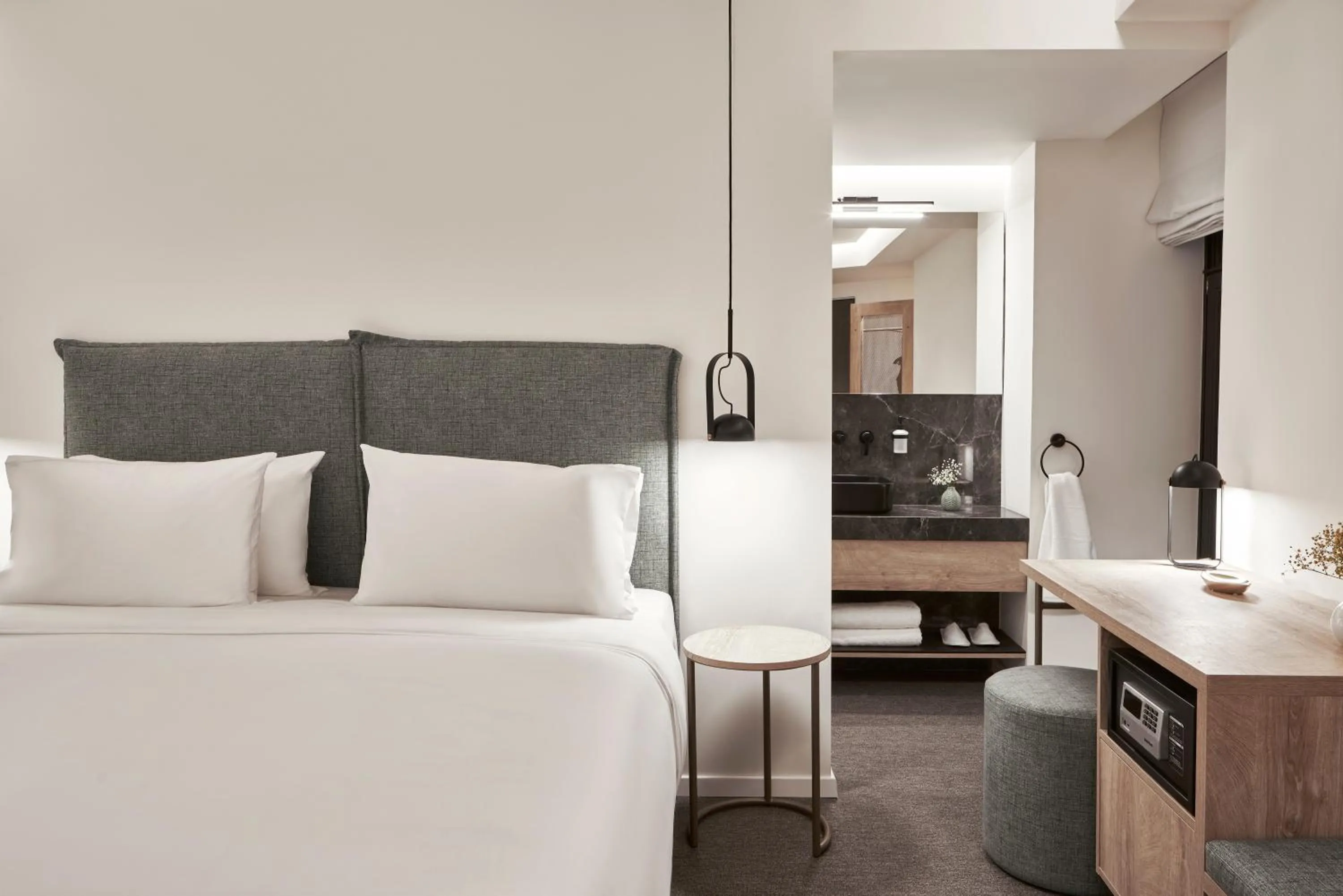 Bed in NLH MONASTIRAKI - Neighborhood Lifestyle Hotels