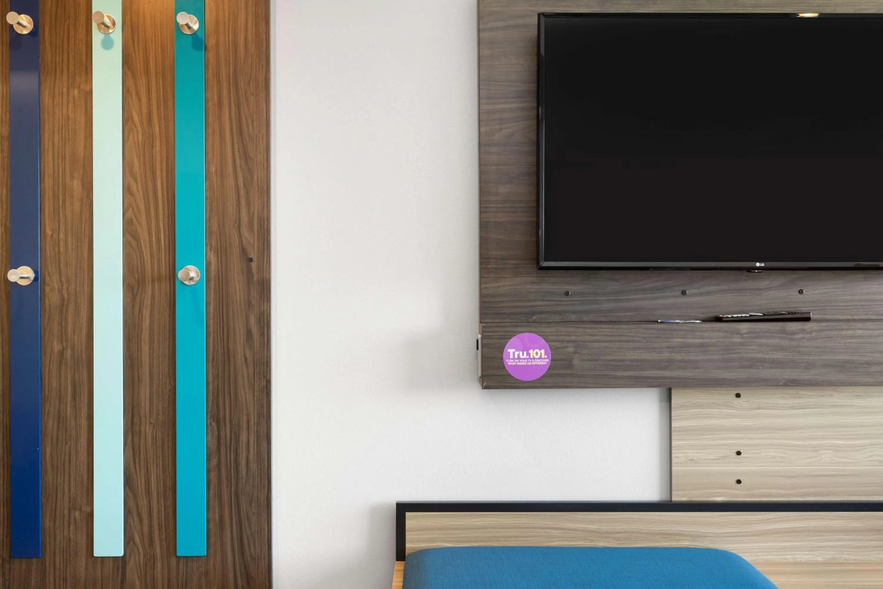 Photo of the whole room in Tru By Hilton Cartersville, Ga