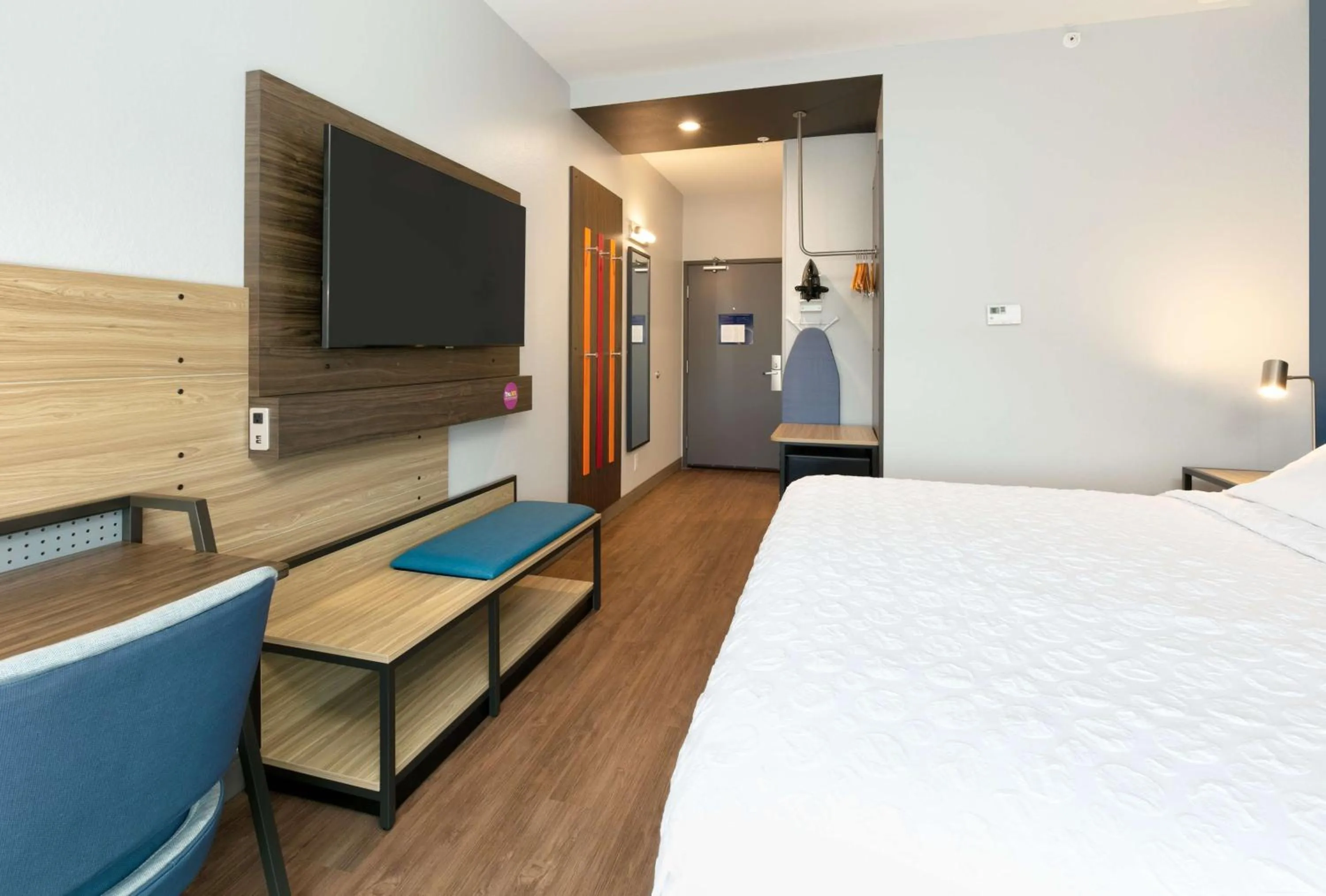 Bedroom, Bed in Tru By Hilton Austin Nw Arboretum, Tx