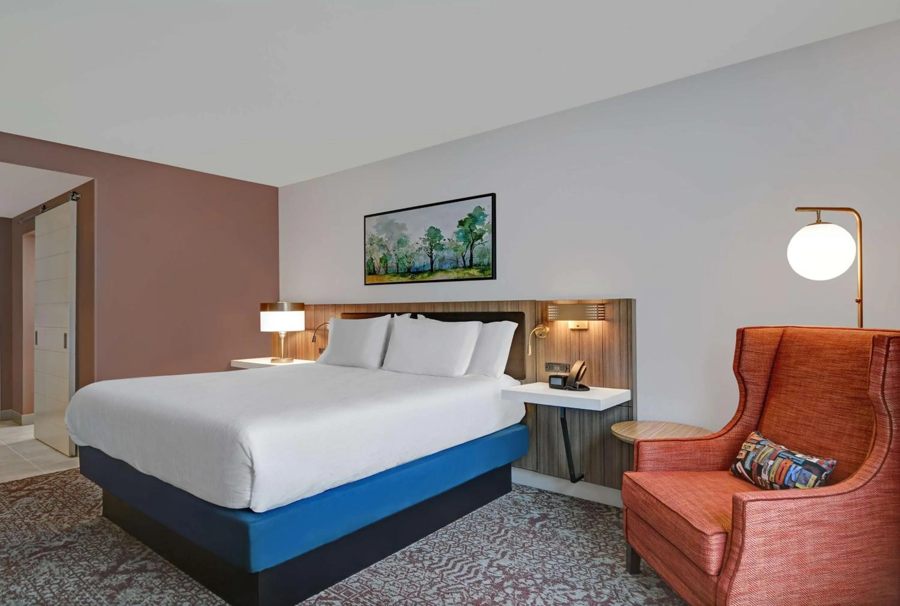 Bed in Hilton Garden Inn Madison Huntsville Airport