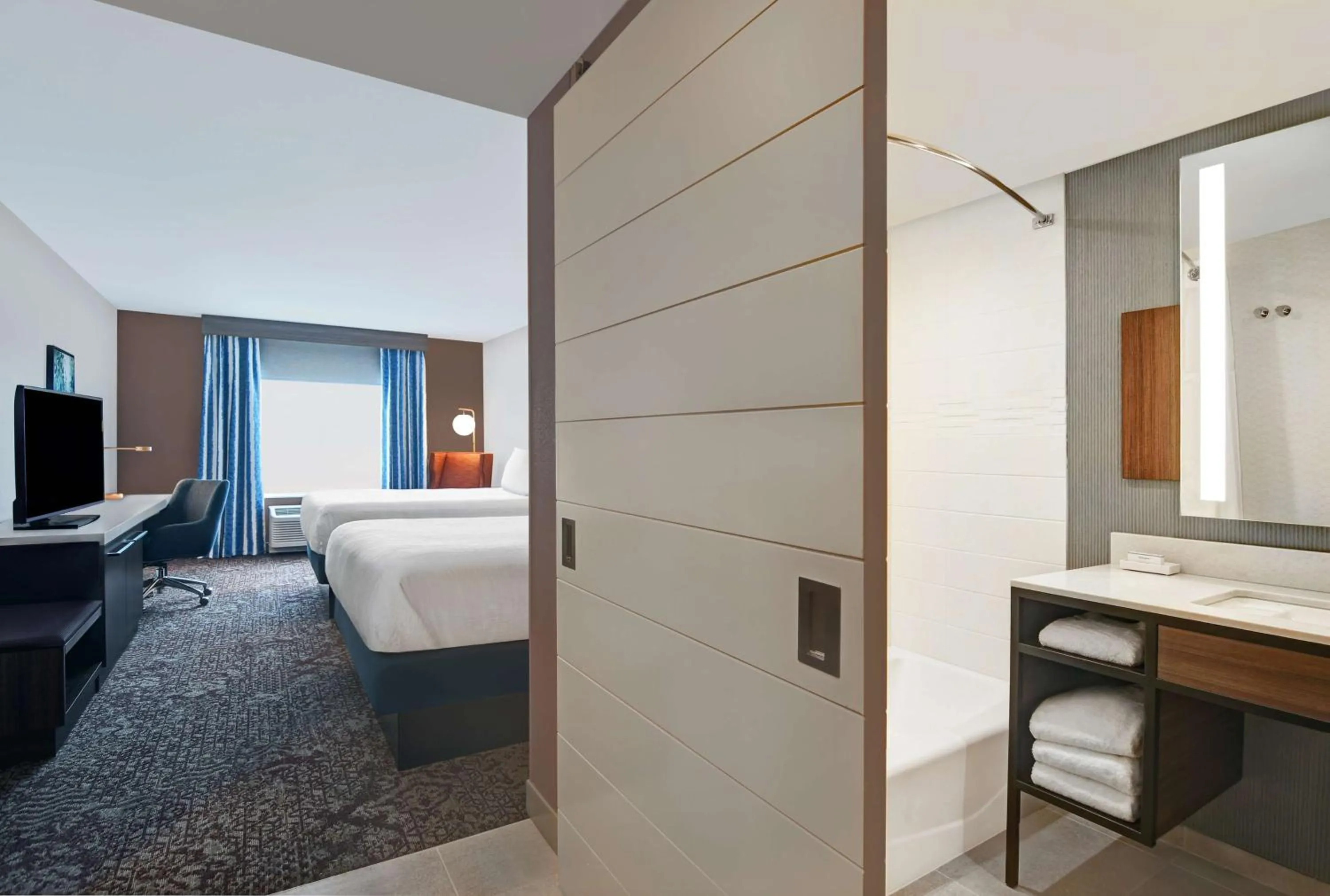 Bedroom, Bed in Hilton Garden Inn Madison Huntsville Airport