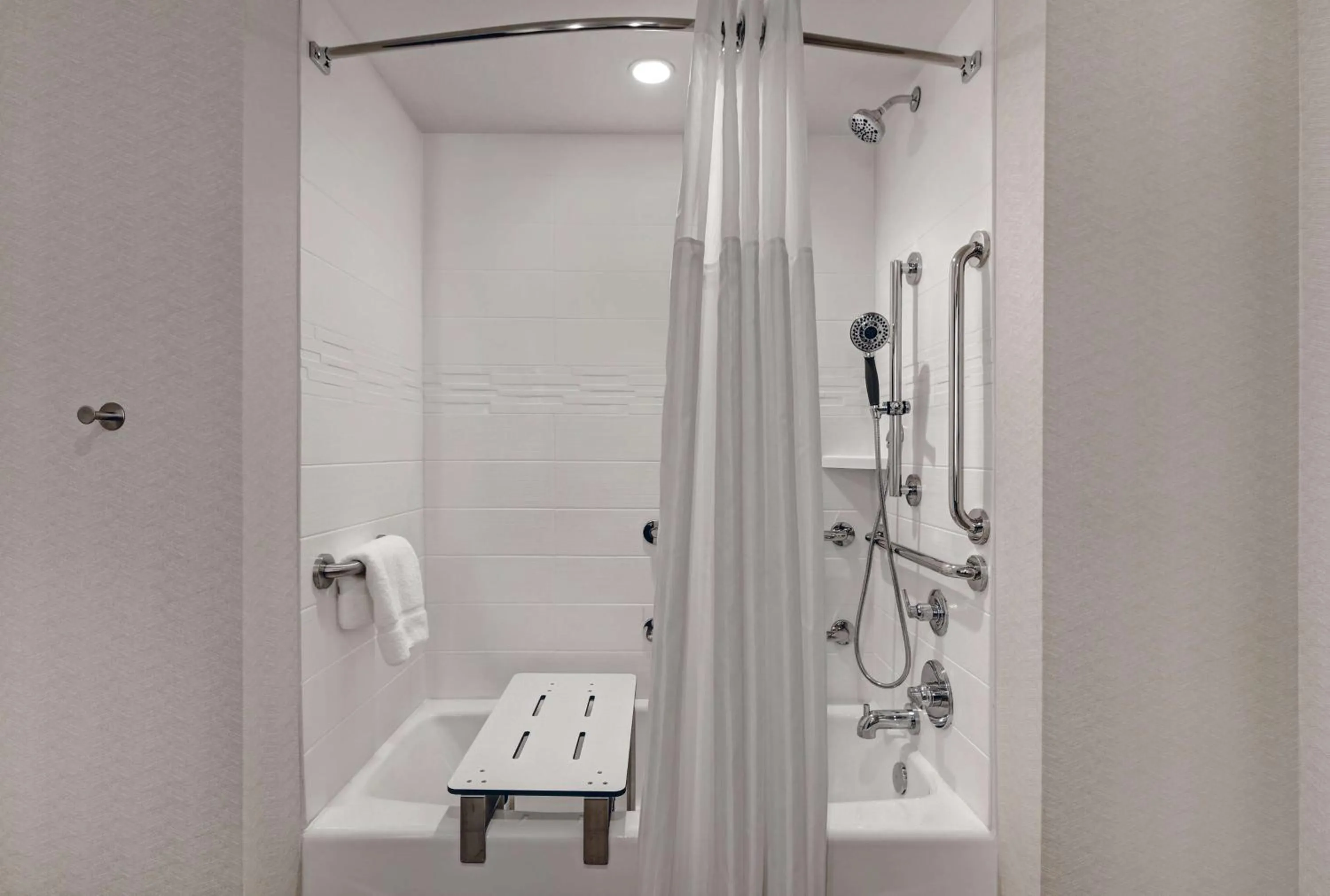 Shower in Hilton Garden Inn Madison Huntsville Airport