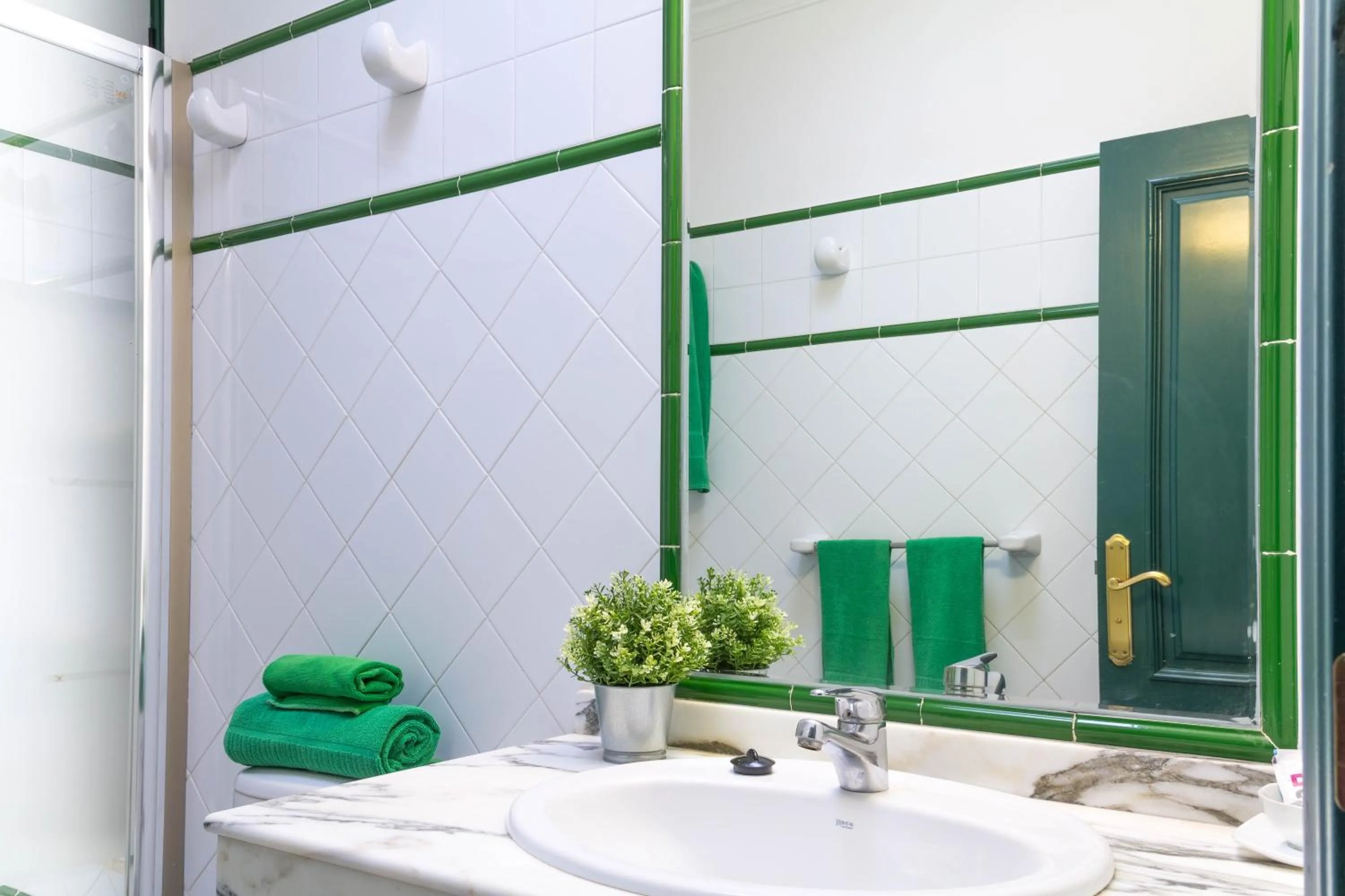 Bathroom in Apartamentos La Tegala