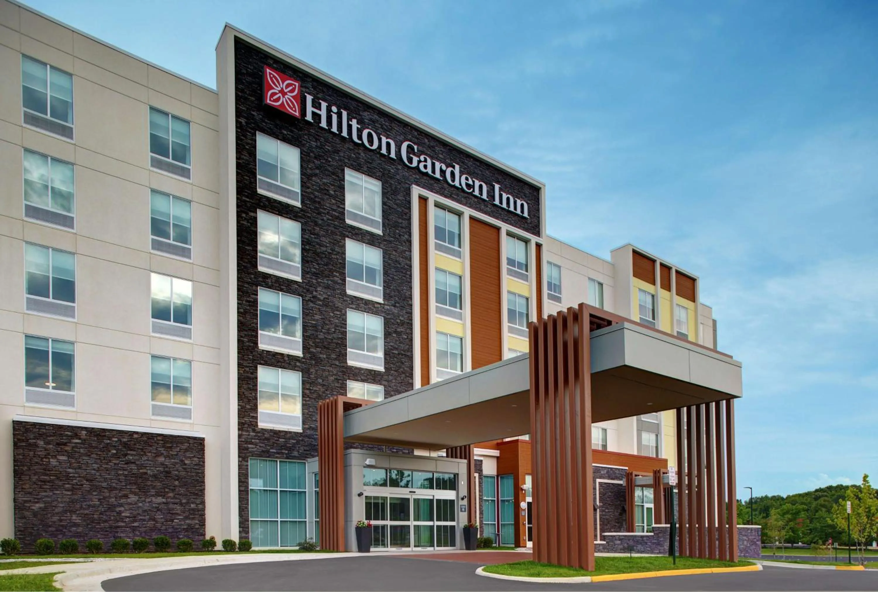 Property building in Hilton Garden Inn Manassas