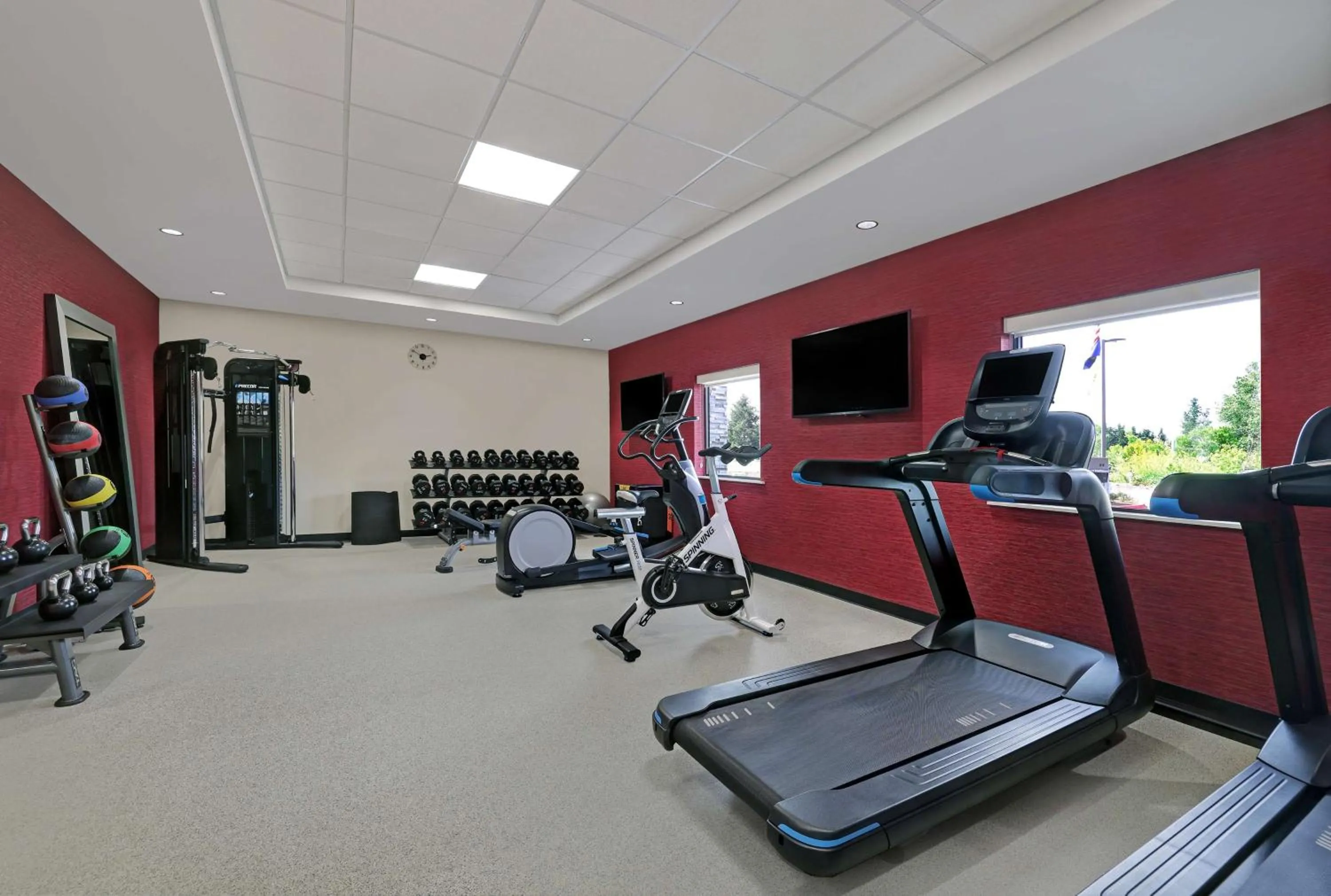 Fitness centre/facilities in Home2 Suites By Hilton Salem