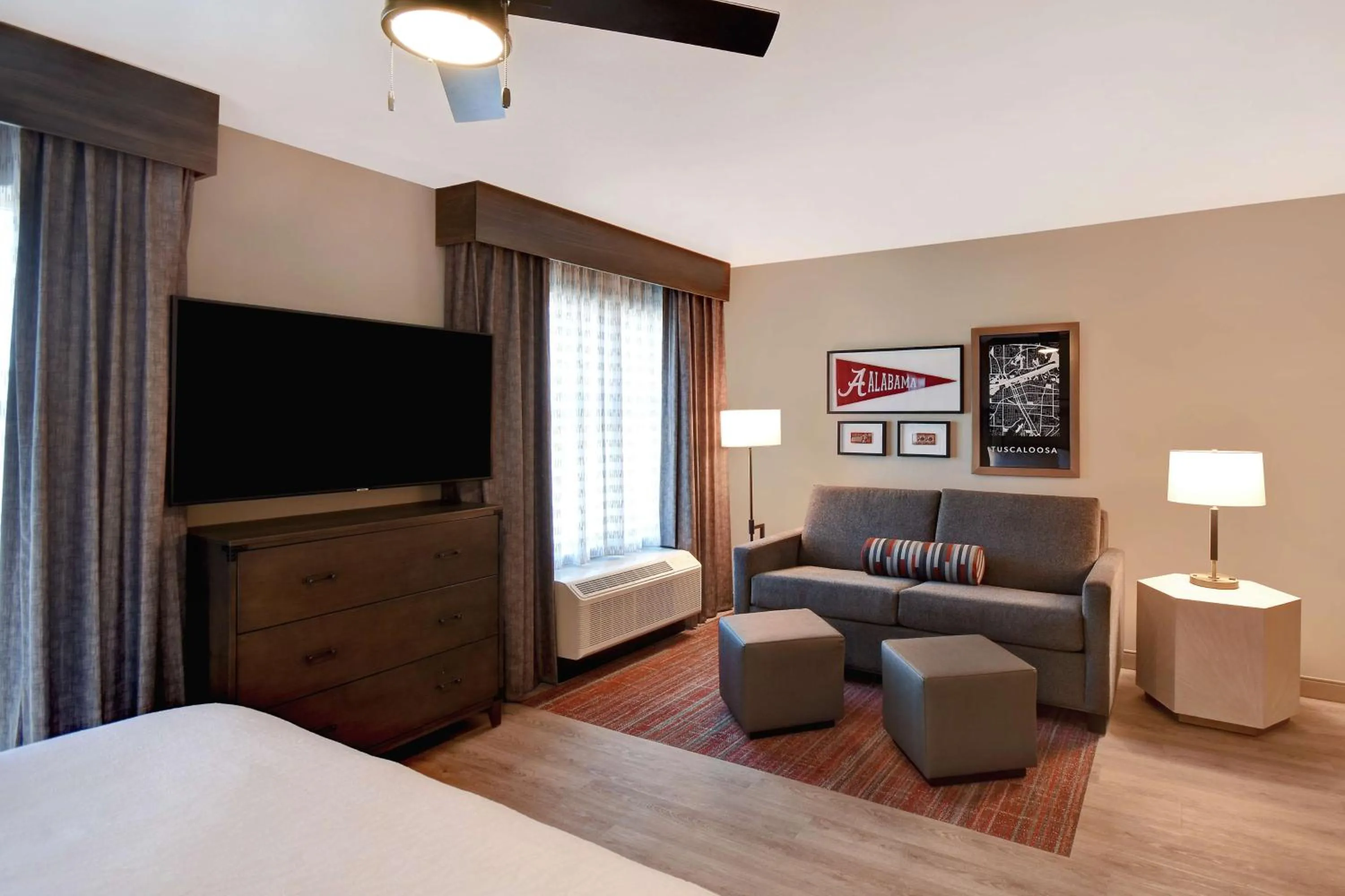 Living room, Bed in Homewood Suites by Hilton Tuscaloosa Downtown- Near Univ of Alabama