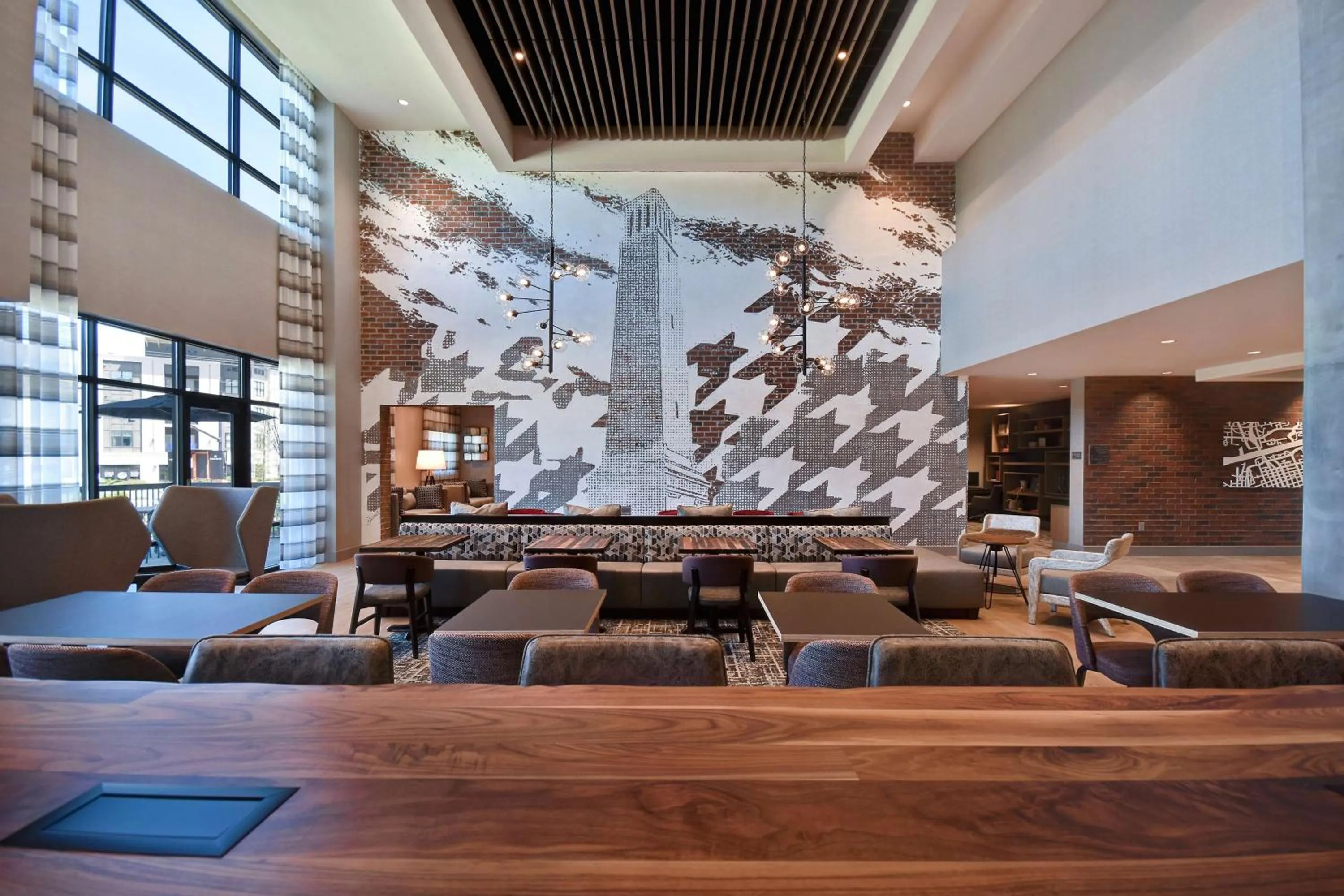 Dining area in Homewood Suites by Hilton Tuscaloosa Downtown- Near Univ of Alabama