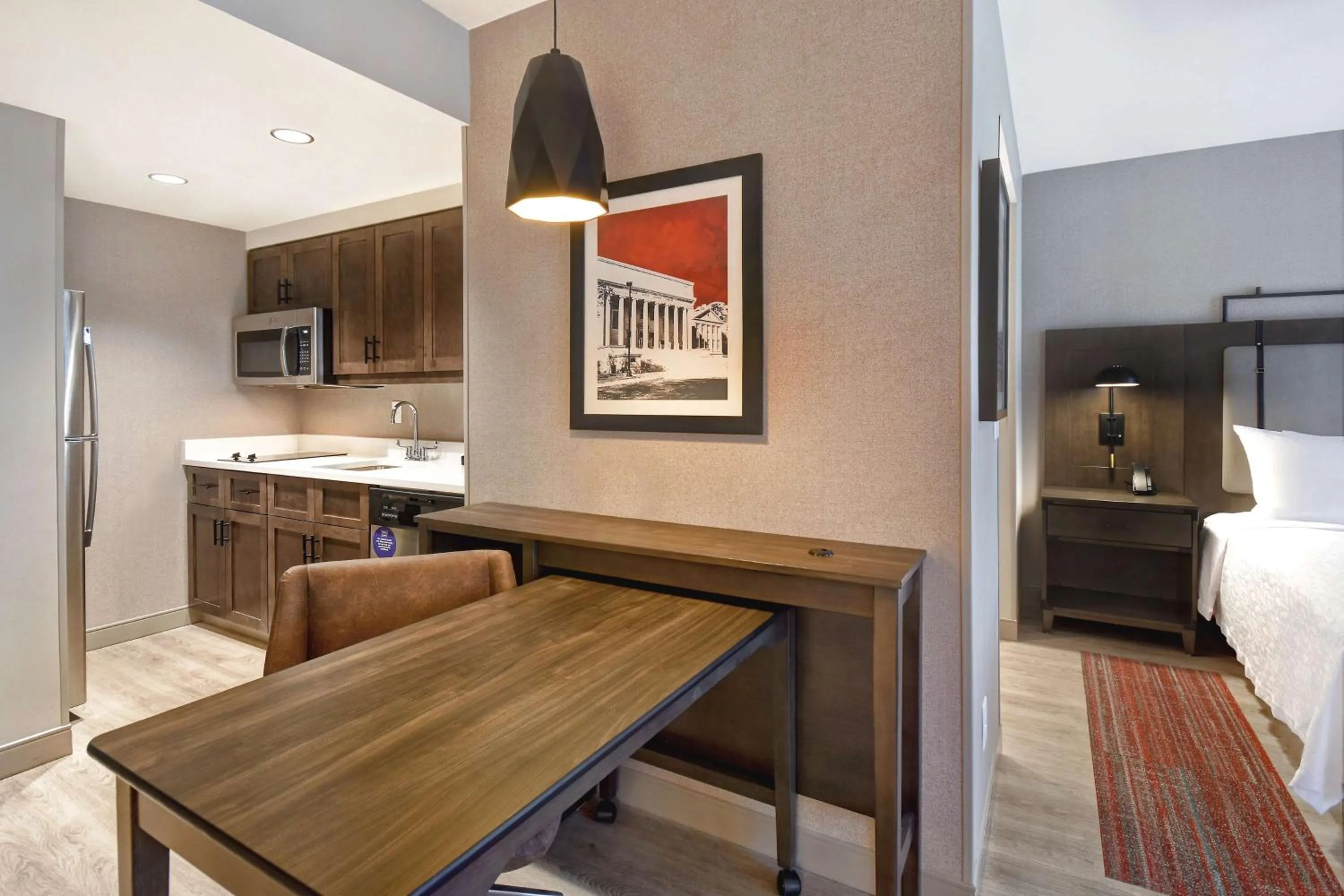 Kitchen or kitchenette, Bed in Homewood Suites by Hilton Tuscaloosa Downtown- Near Univ of Alabama