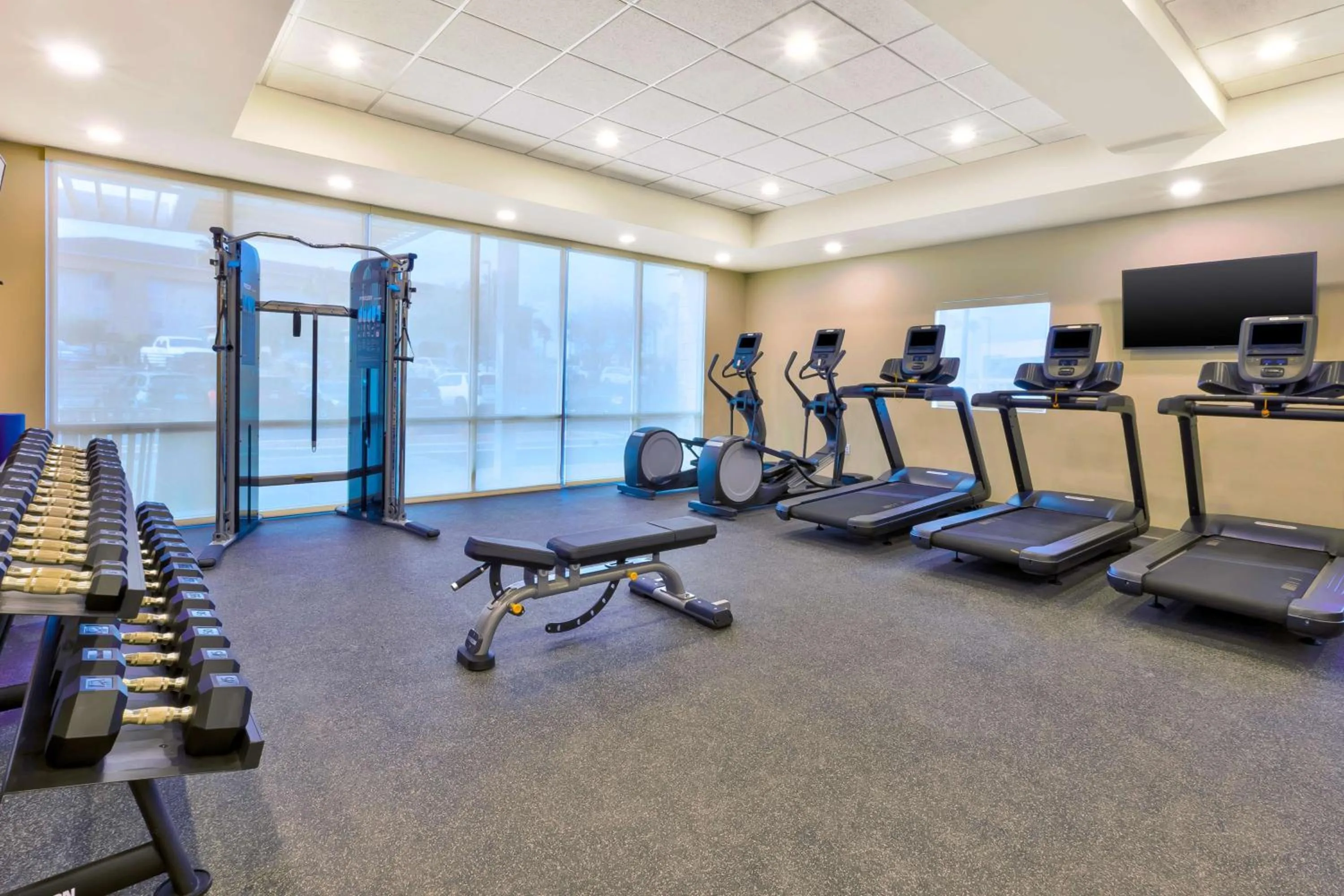 Fitness centre/facilities in Home2 Suites By Hilton Tucson Airport, Az