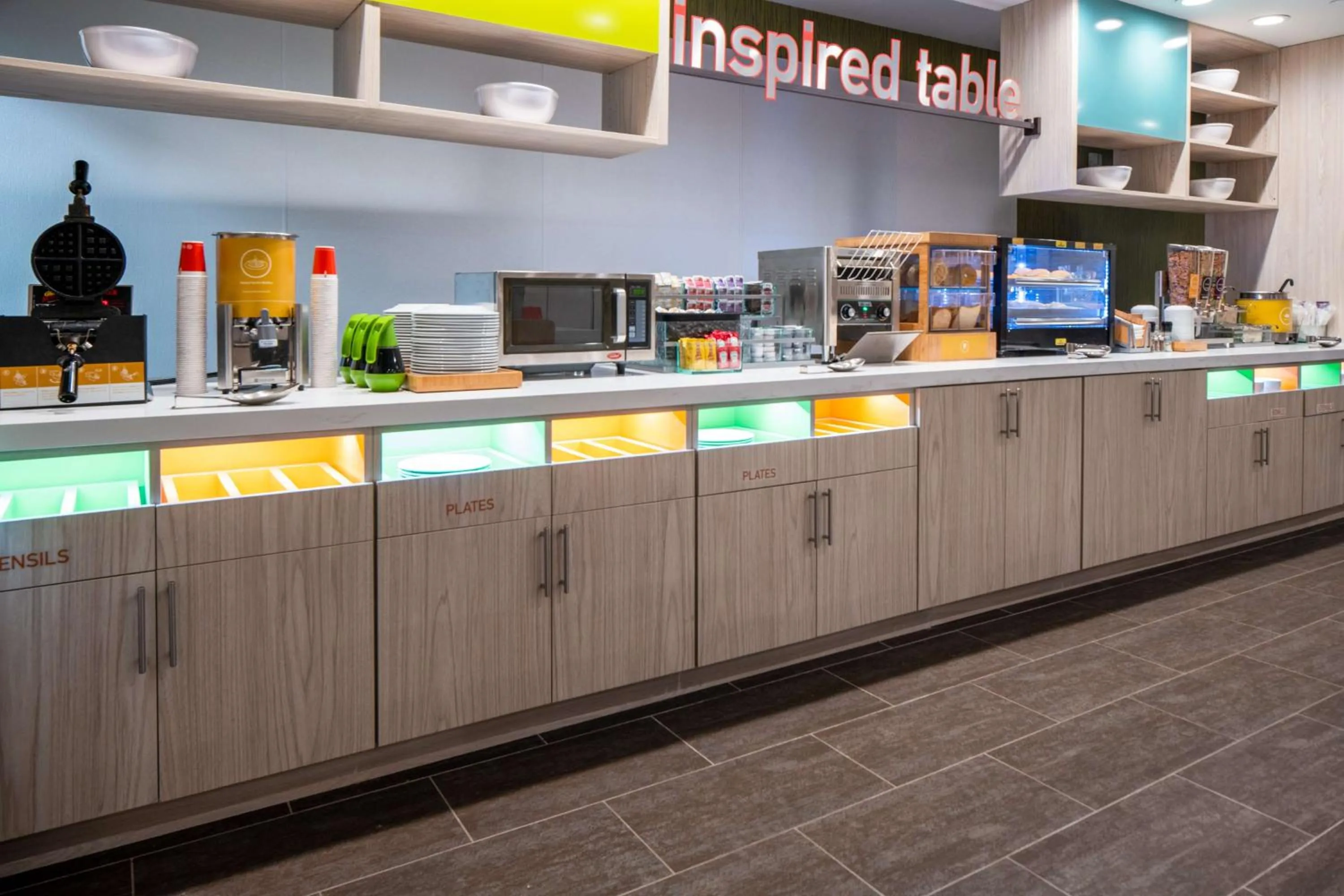 Breakfast in Home2 Suites By Hilton Rowlett Rockwall Marina