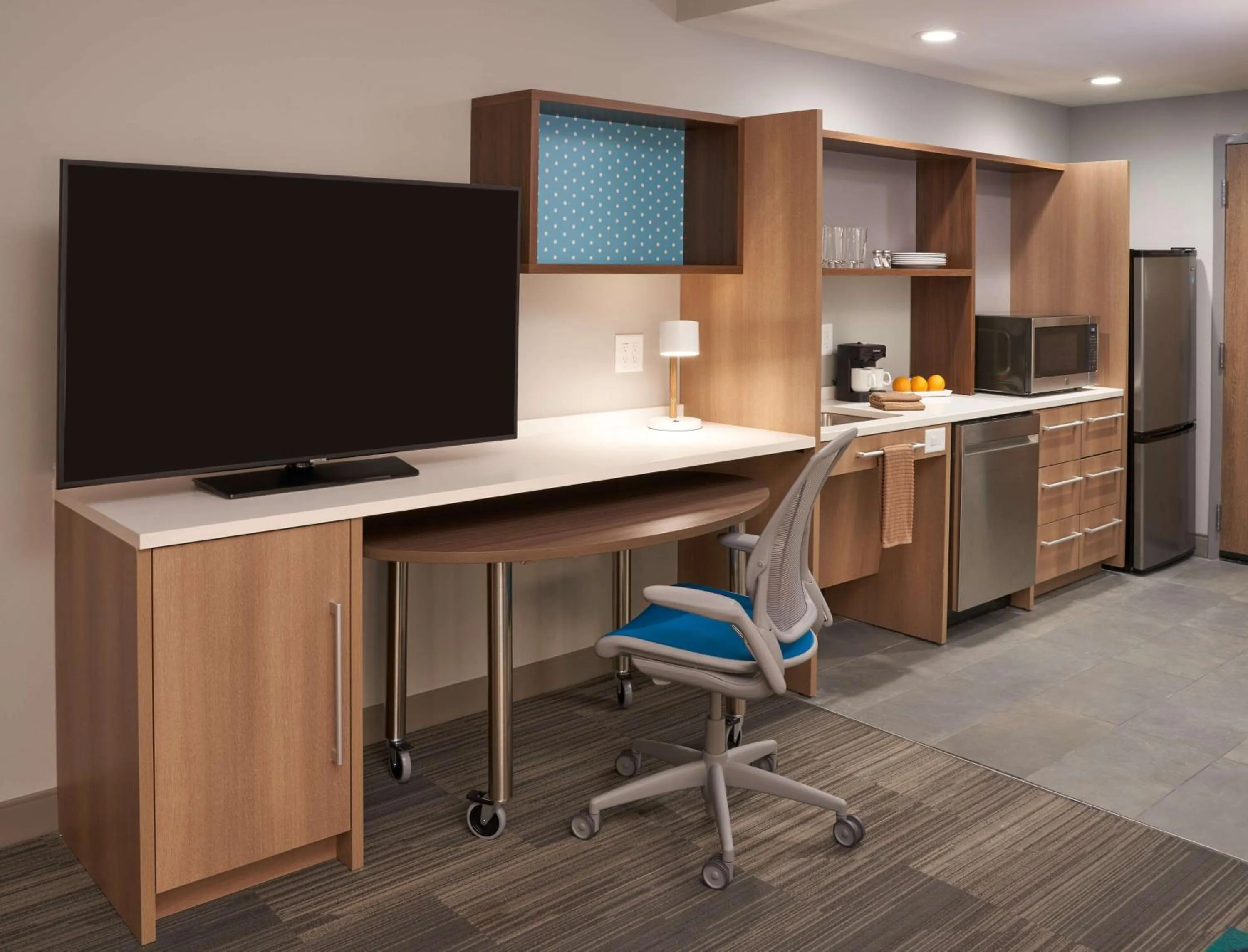 Bedroom in Home2 Suites By Hilton Pompano Beach Pier, Fl