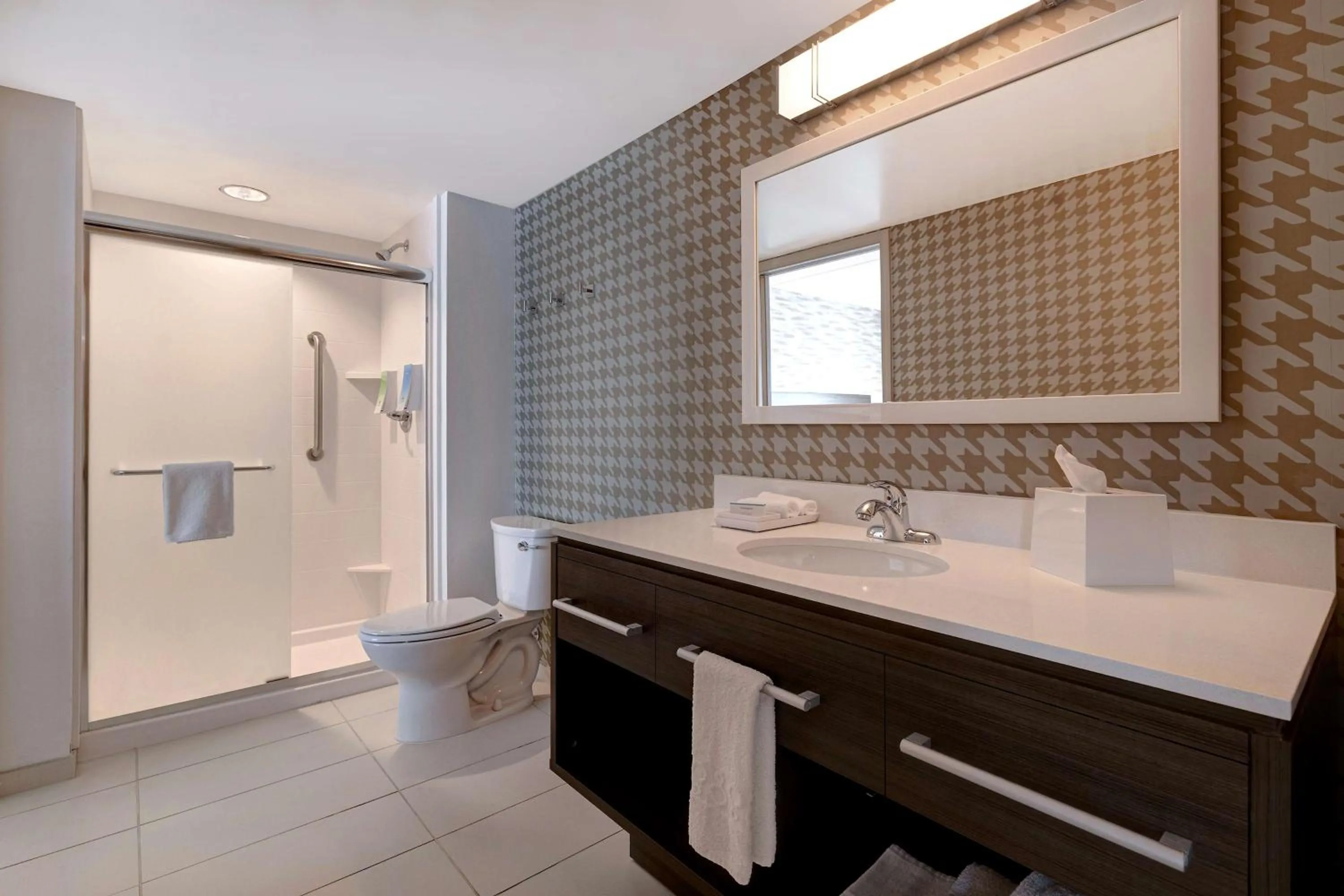 Bathroom in Home2 Suites by Hilton Gulf Breeze Pensacola Area, FL