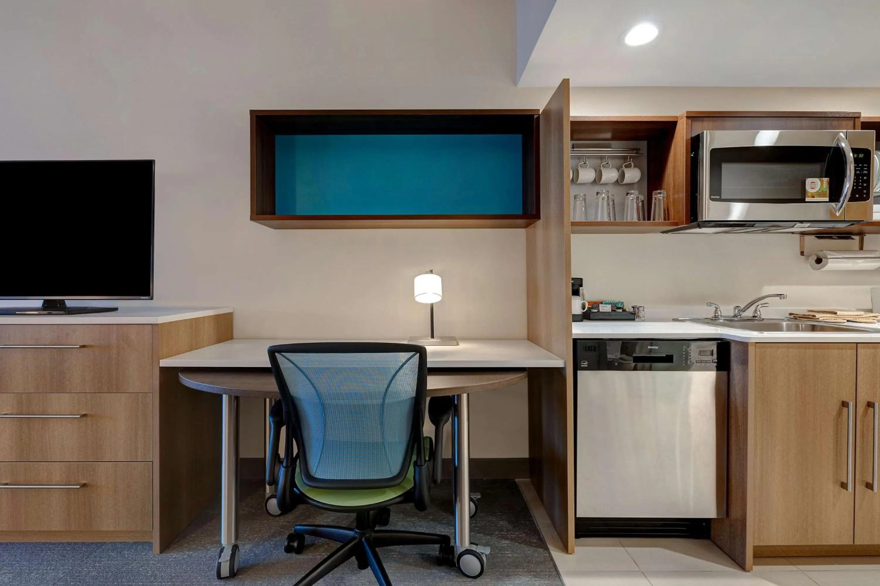 Bedroom in Home2 Suites by Hilton Gulf Breeze Pensacola Area, FL