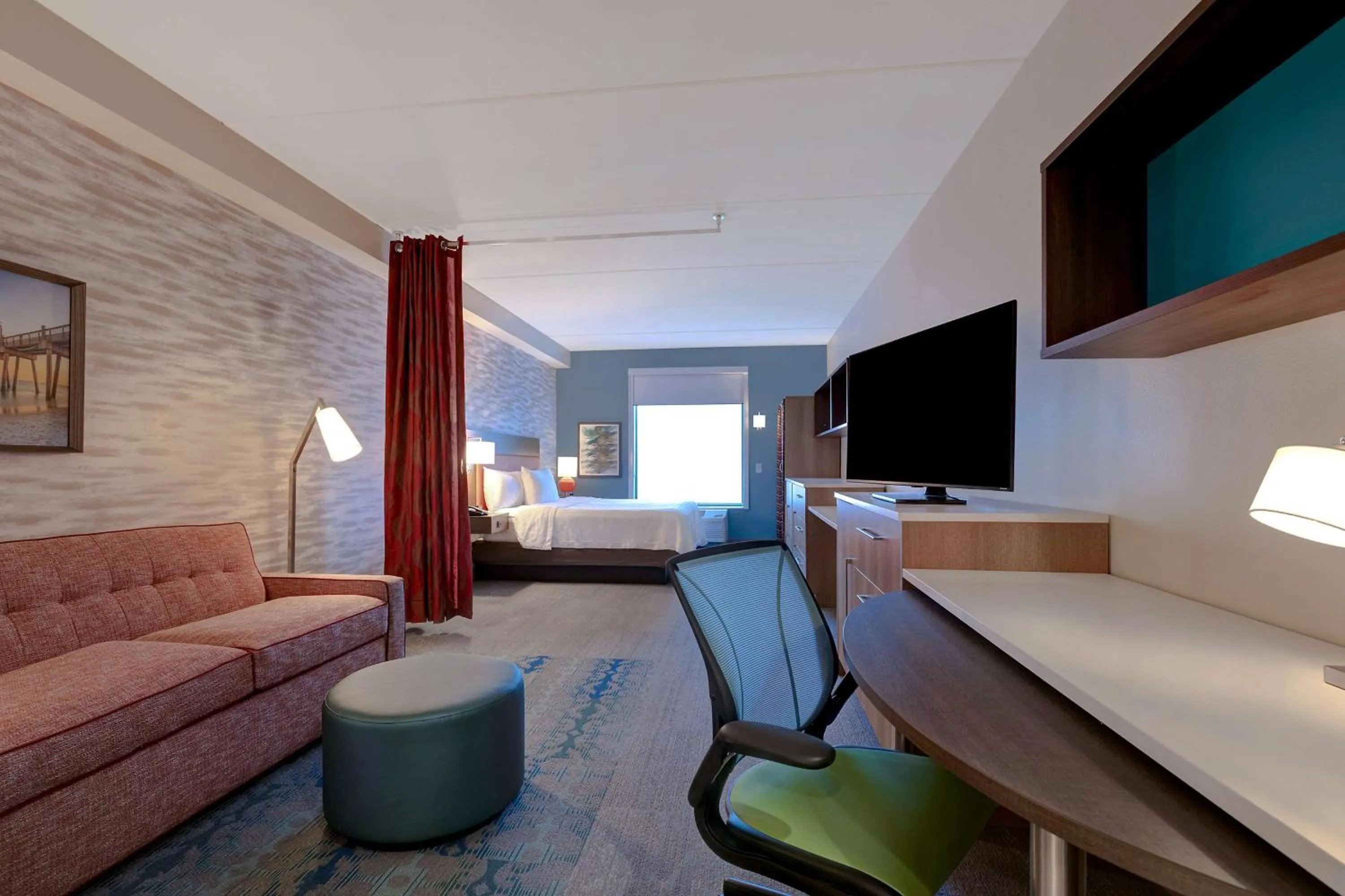 Bedroom in Home2 Suites by Hilton Gulf Breeze Pensacola Area, FL