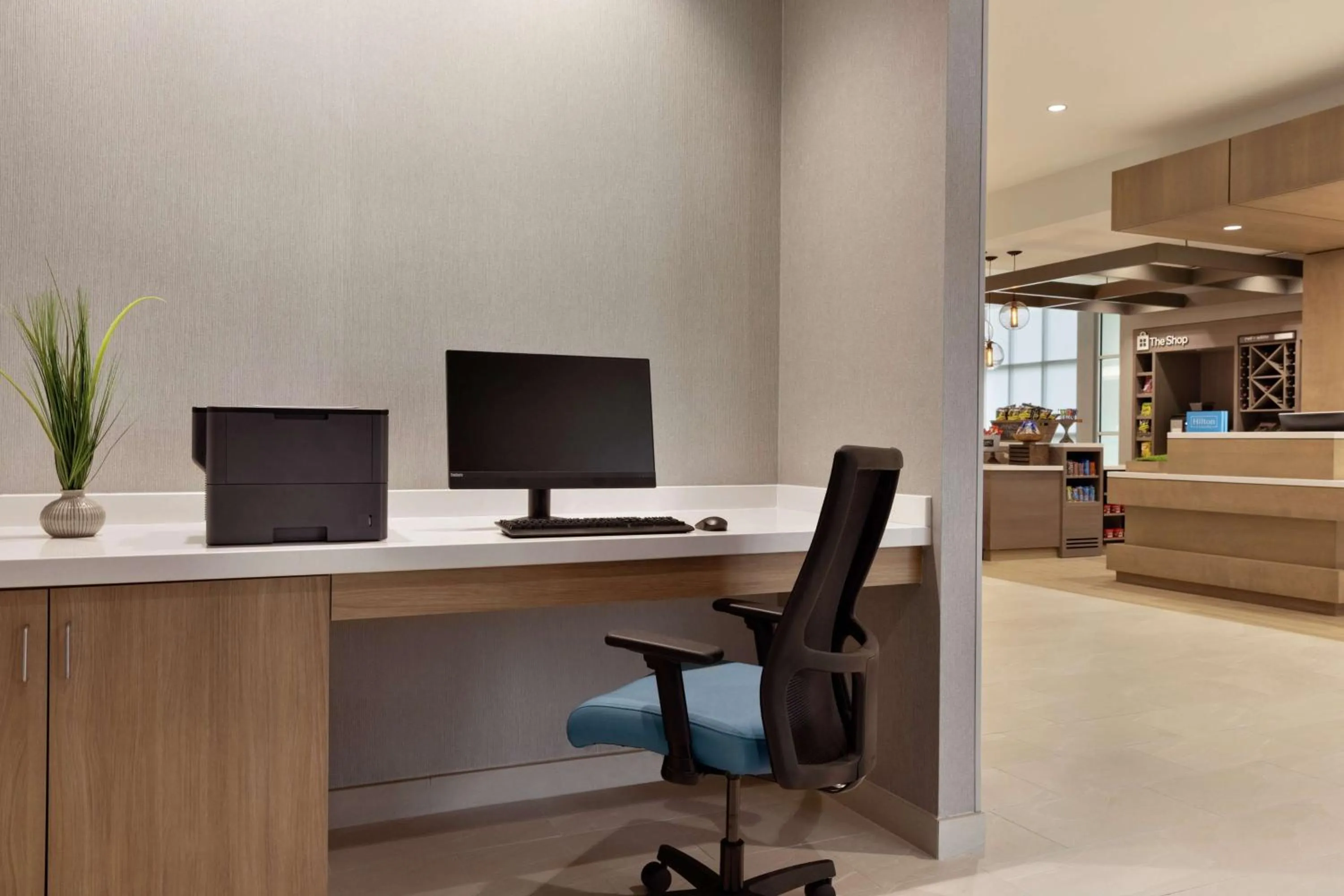 Business facilities in Hilton Garden Inn Austin North-Near the Domain, TX