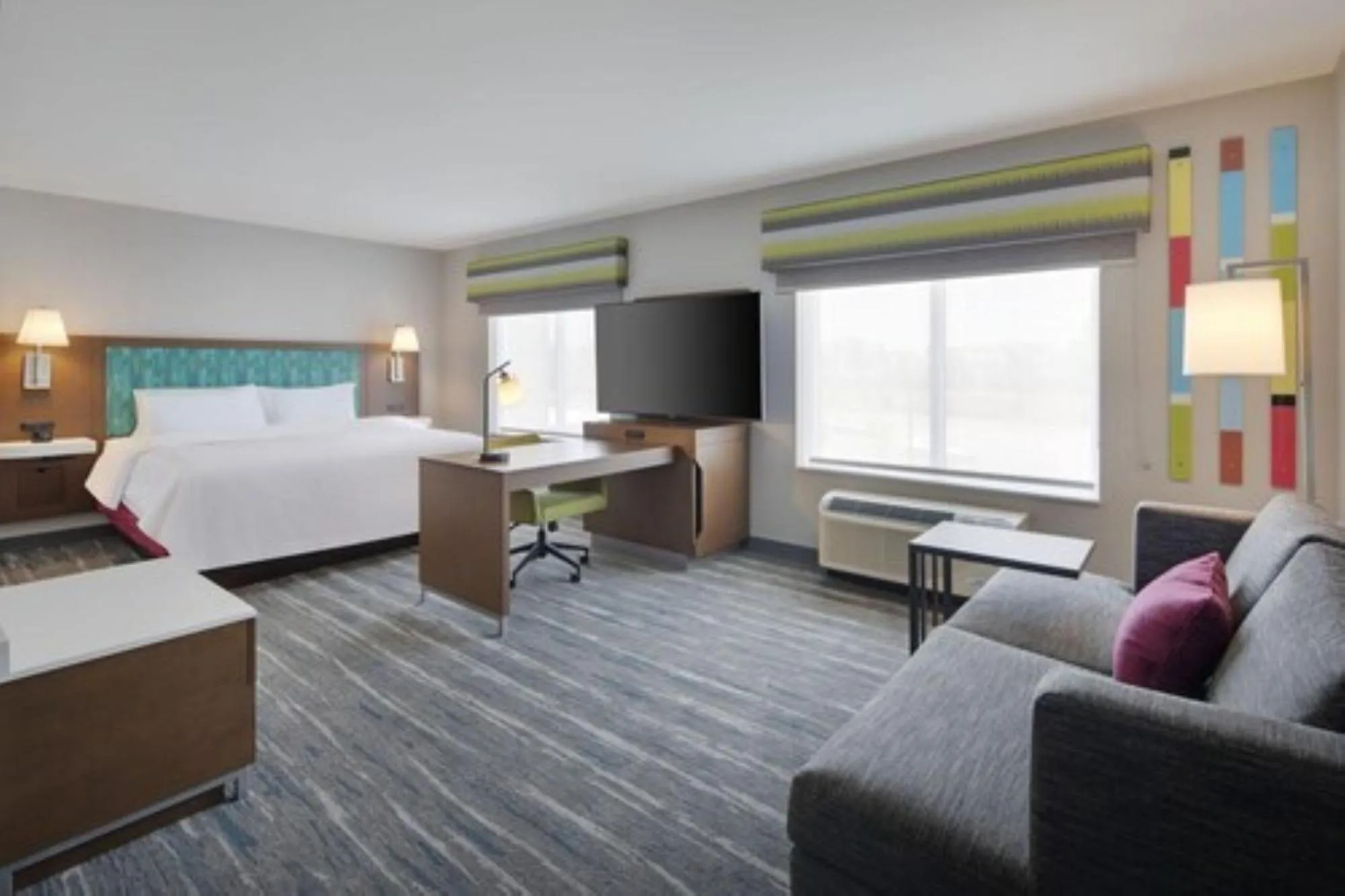 Bed in Hampton Inn & Suites Richmond Short Pump, Va