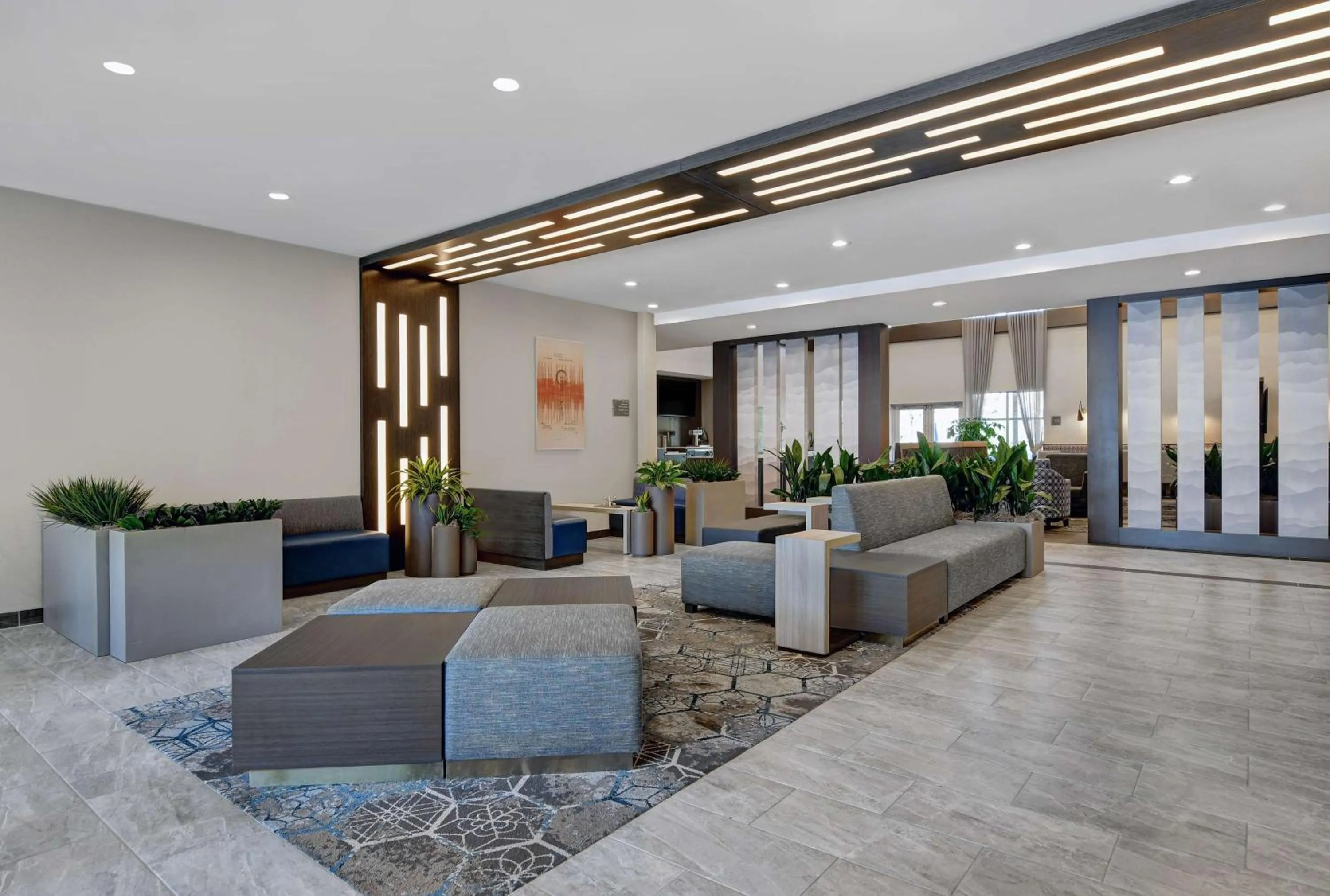 Lobby or reception in Homewood Suites By Hilton Edison Woodbridge, NJ