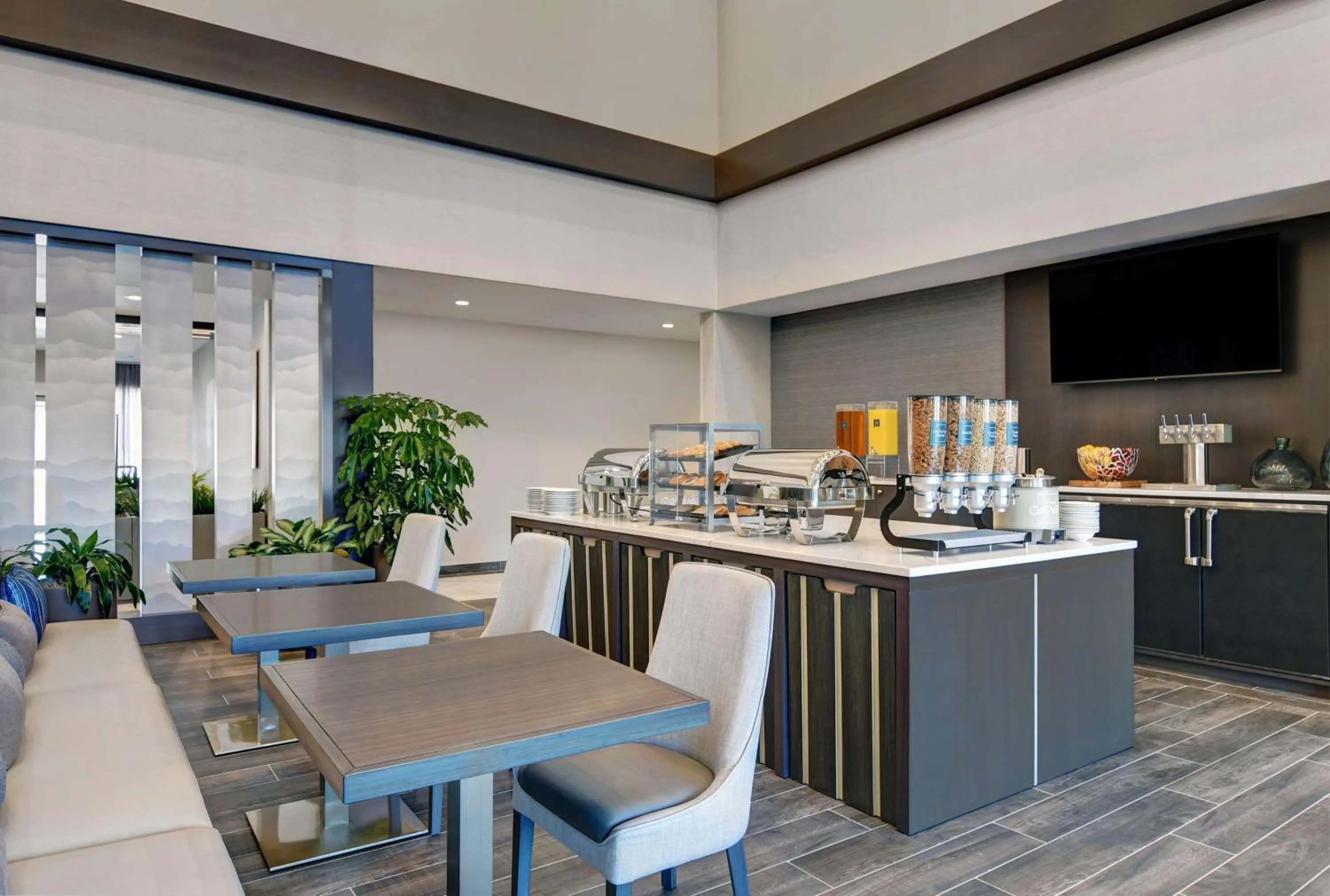 Breakfast in Homewood Suites By Hilton Edison Woodbridge, NJ