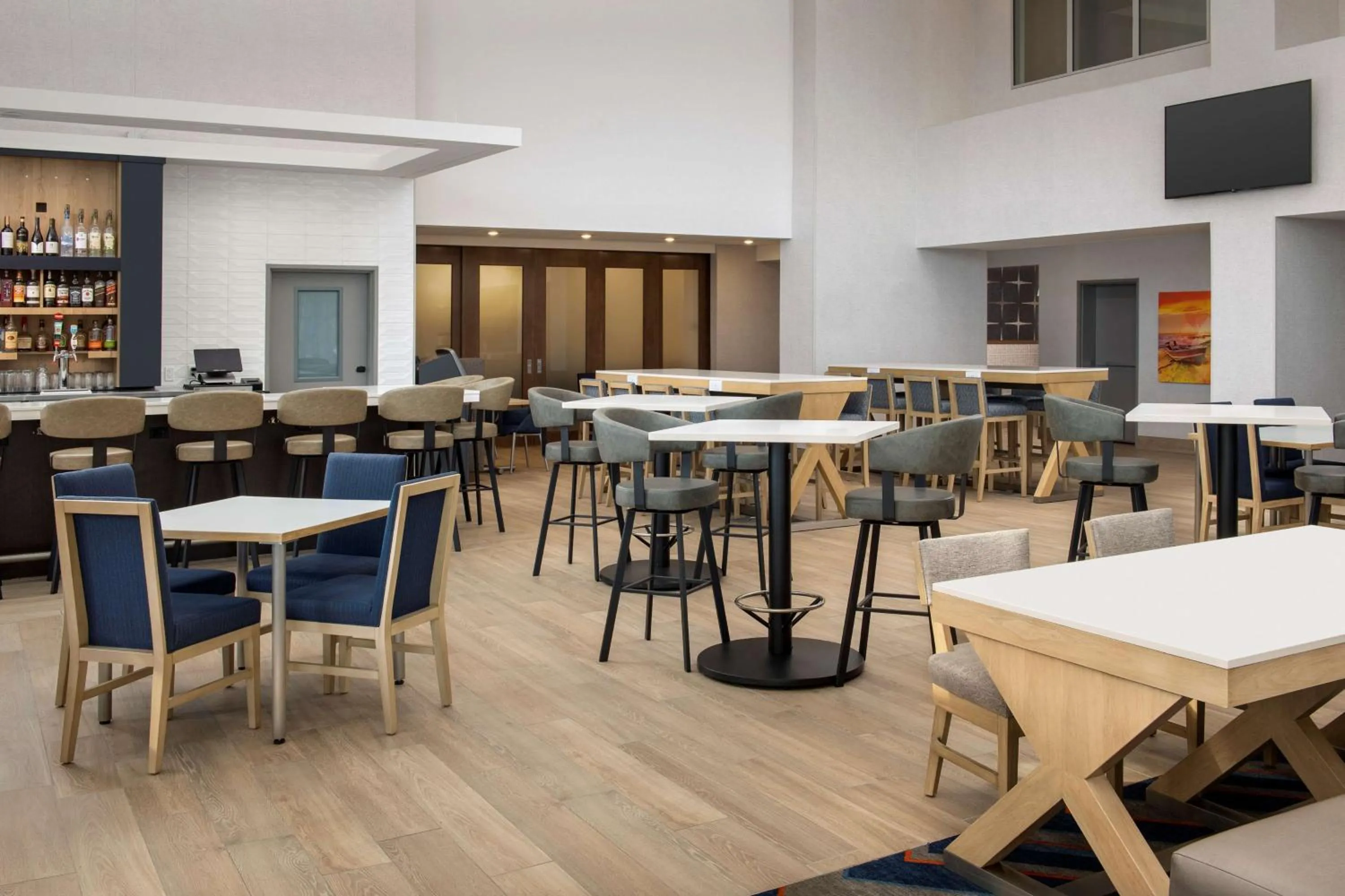 Lobby or reception in Hampton Inn Warroad, MN