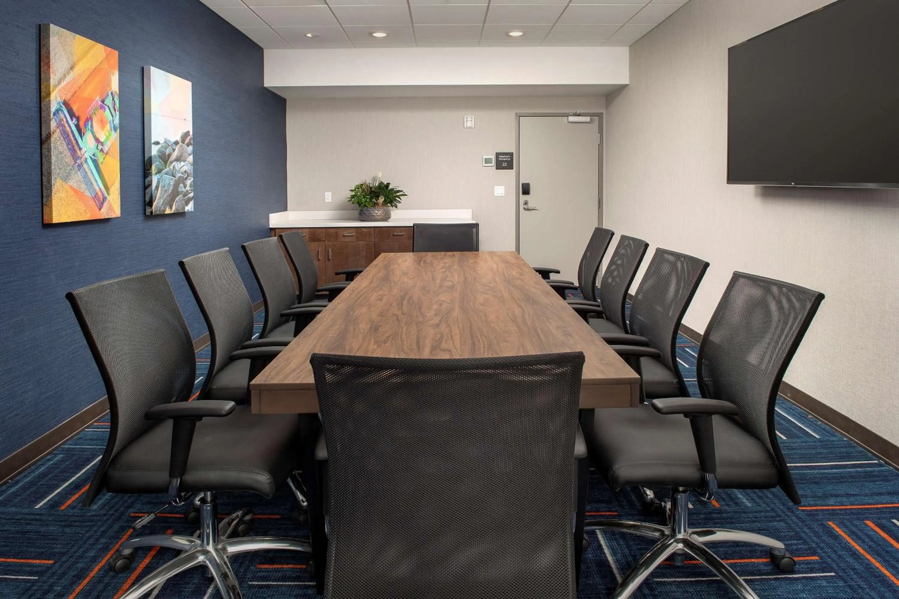 Meeting/conference room in Hampton Inn Warroad, MN