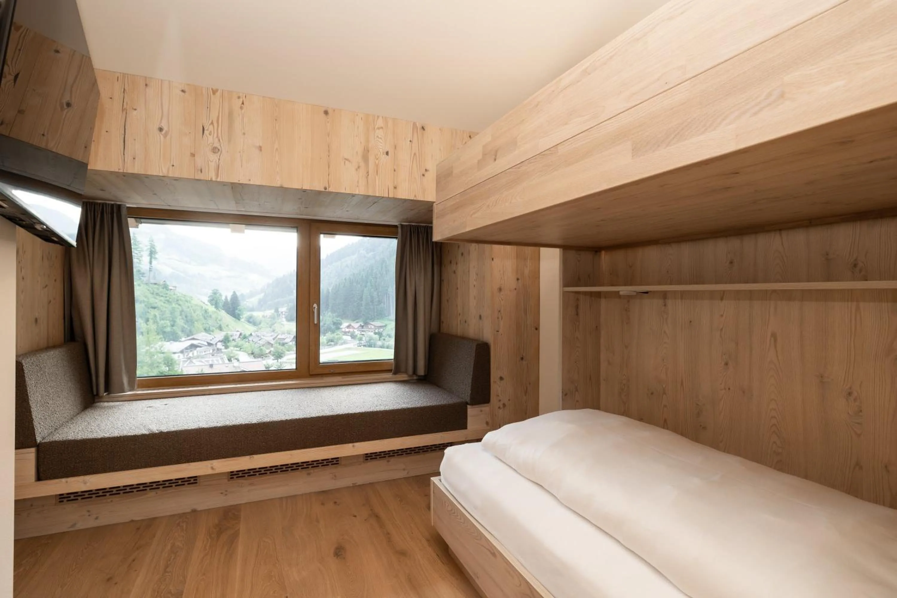 Photo of the whole room, Bed in Hotel Kristall