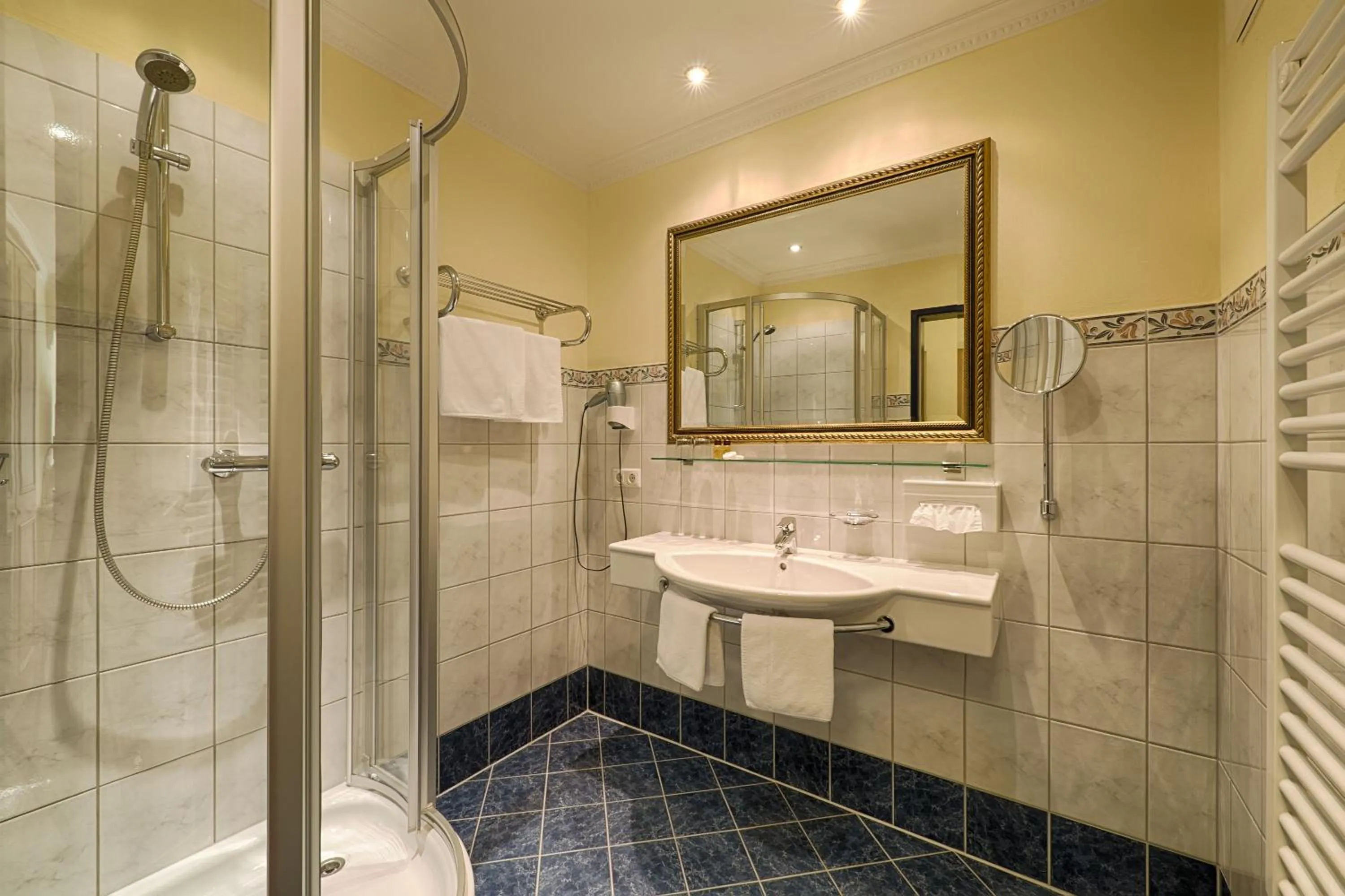 Bathroom in Hotel Kristall