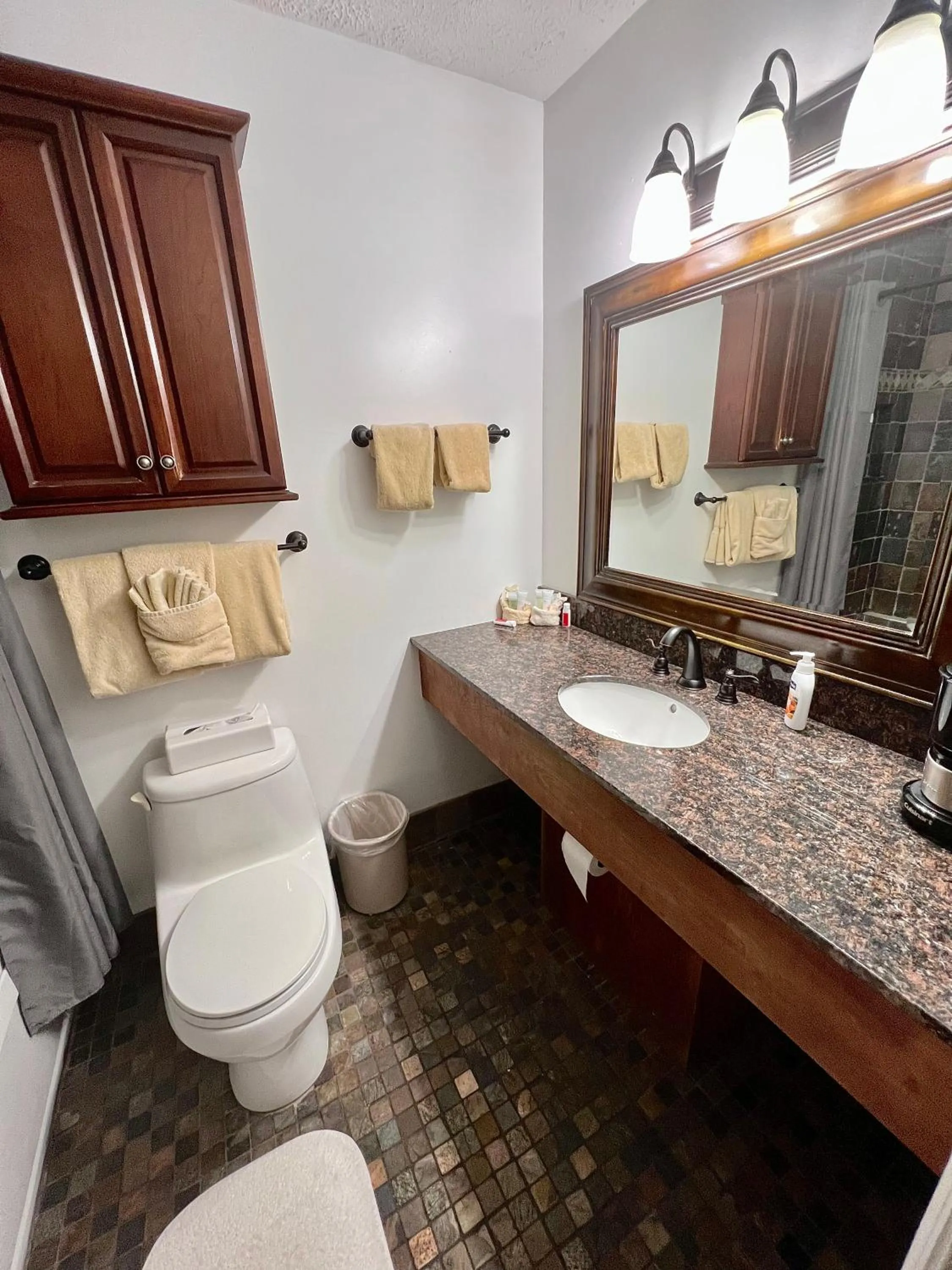 Homestead Inn - Blowing Rock