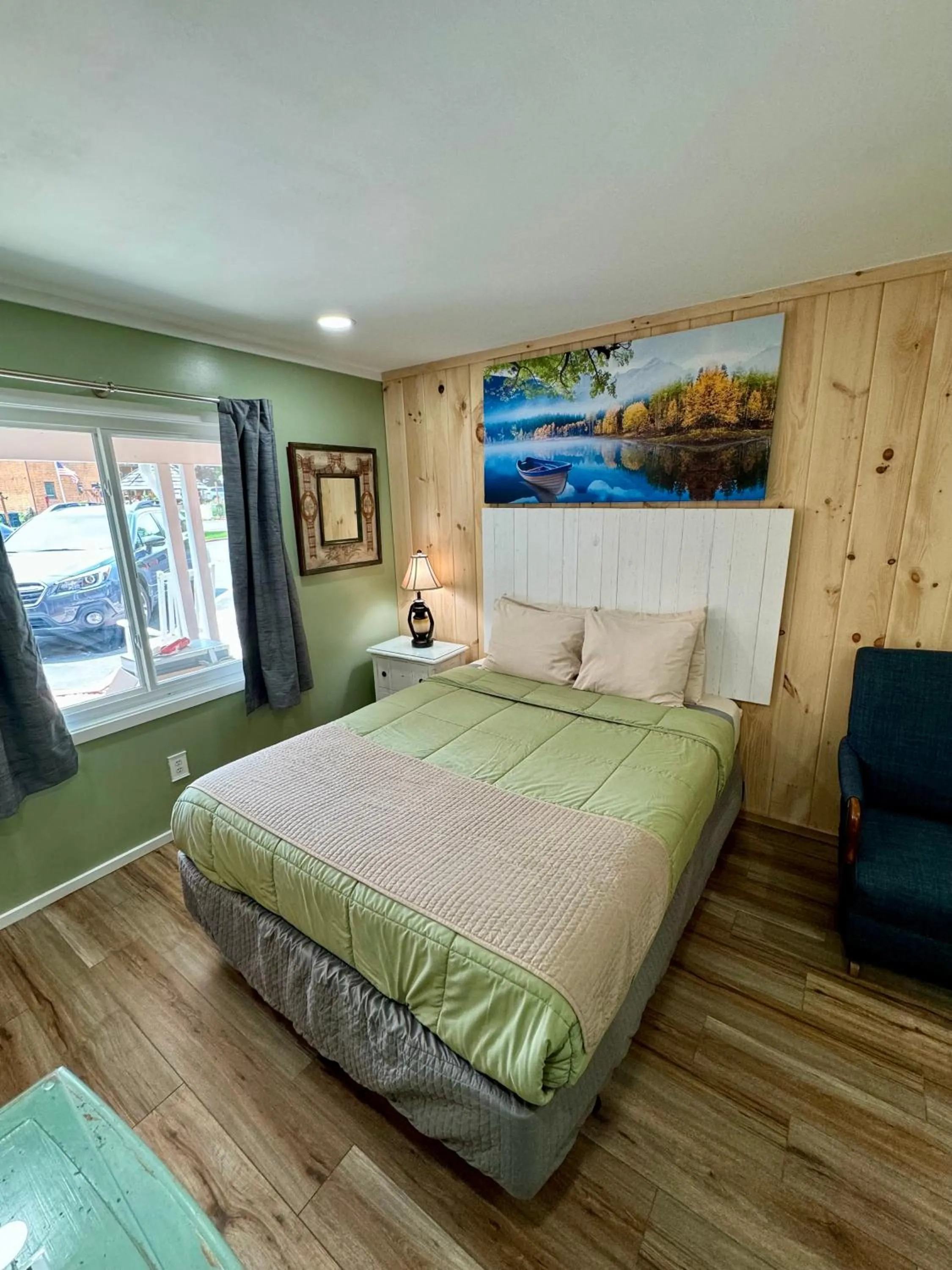 Bed in Homestead Inn - Blowing Rock