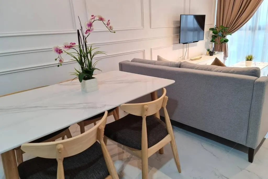 Mizrai Troika Homestay with Kota Bharu city view