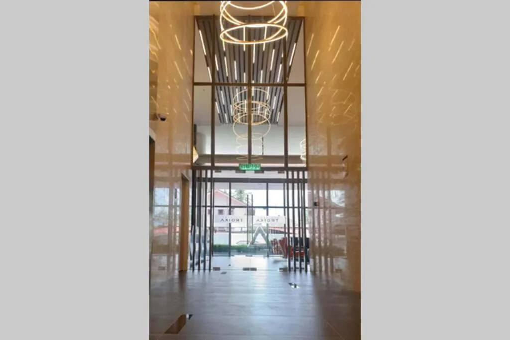 Mizrai Troika Homestay with Kota Bharu city view