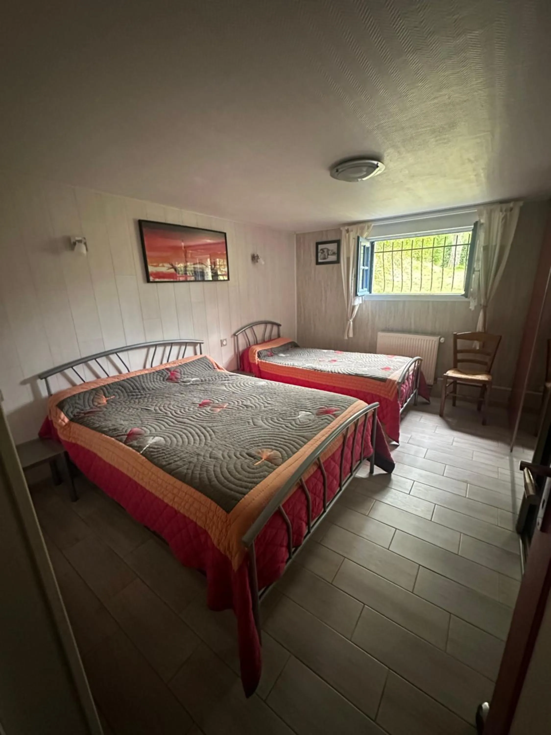 Bed in Chambres et table d'hôtes Floromel La Souterraine en rez de chaussee