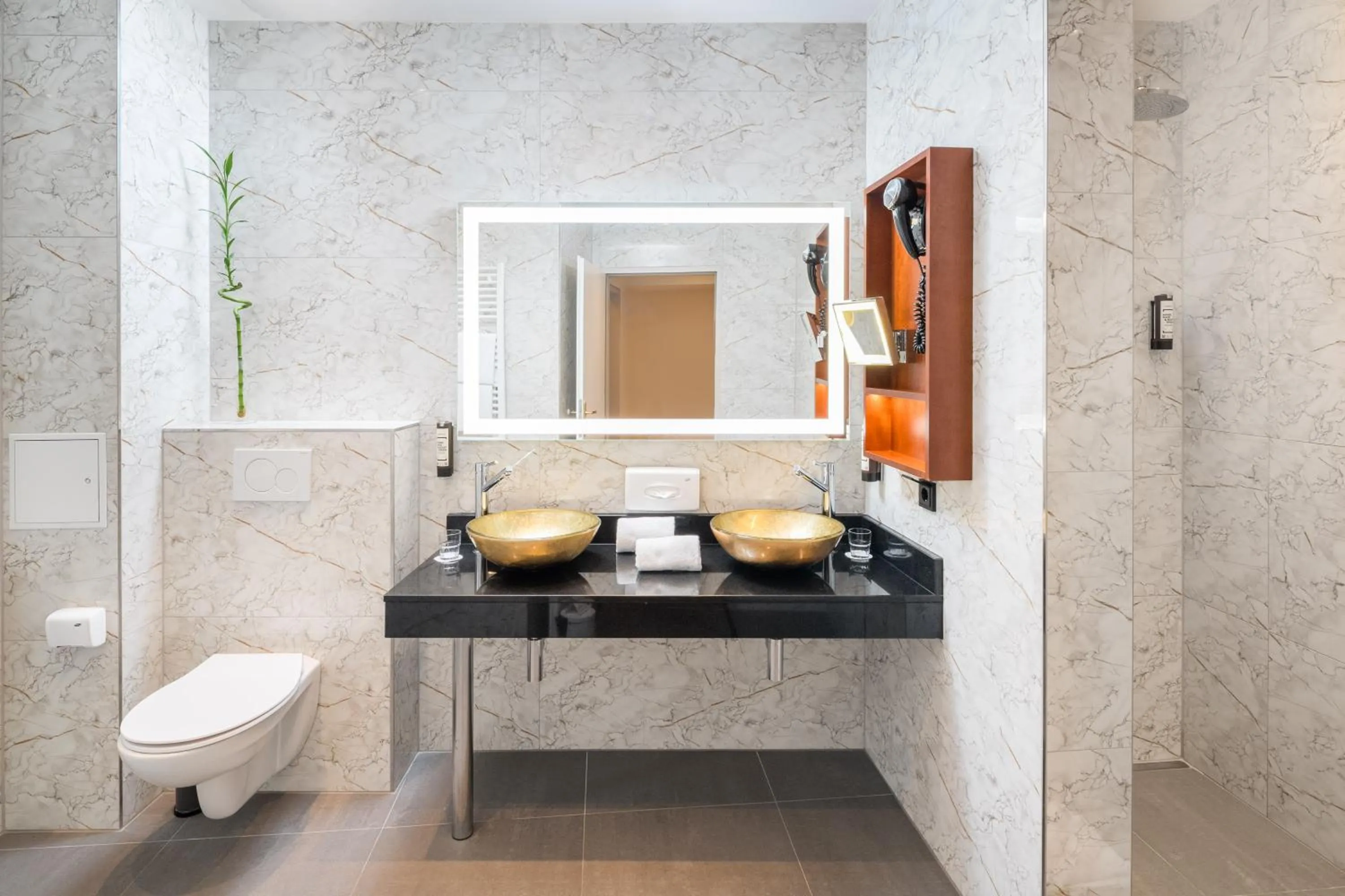 Bathroom in Hotel Josefshof am Rathaus