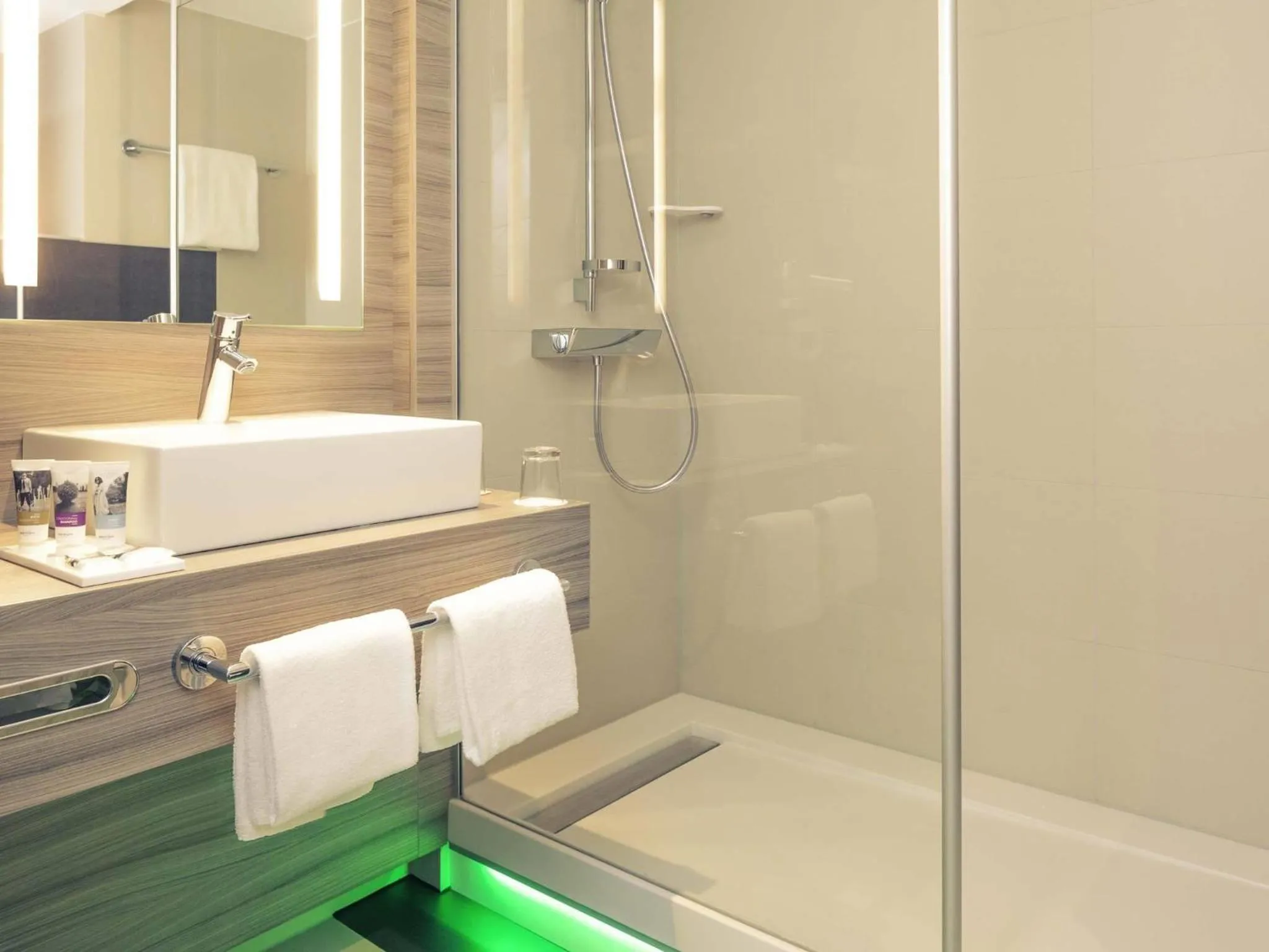 Bedroom in Mercure Salzburg City