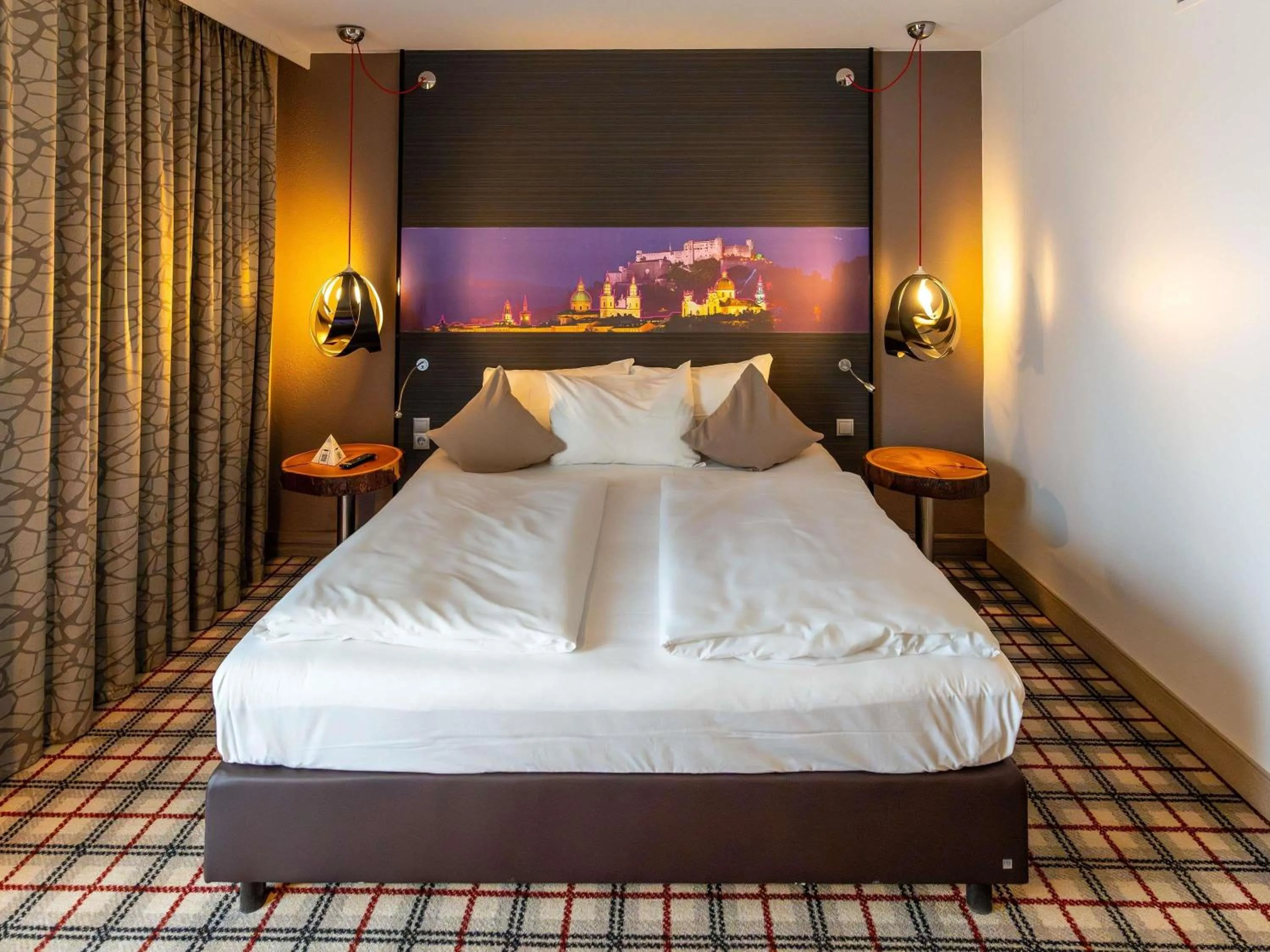 Bedroom, Bed in Mercure Salzburg City