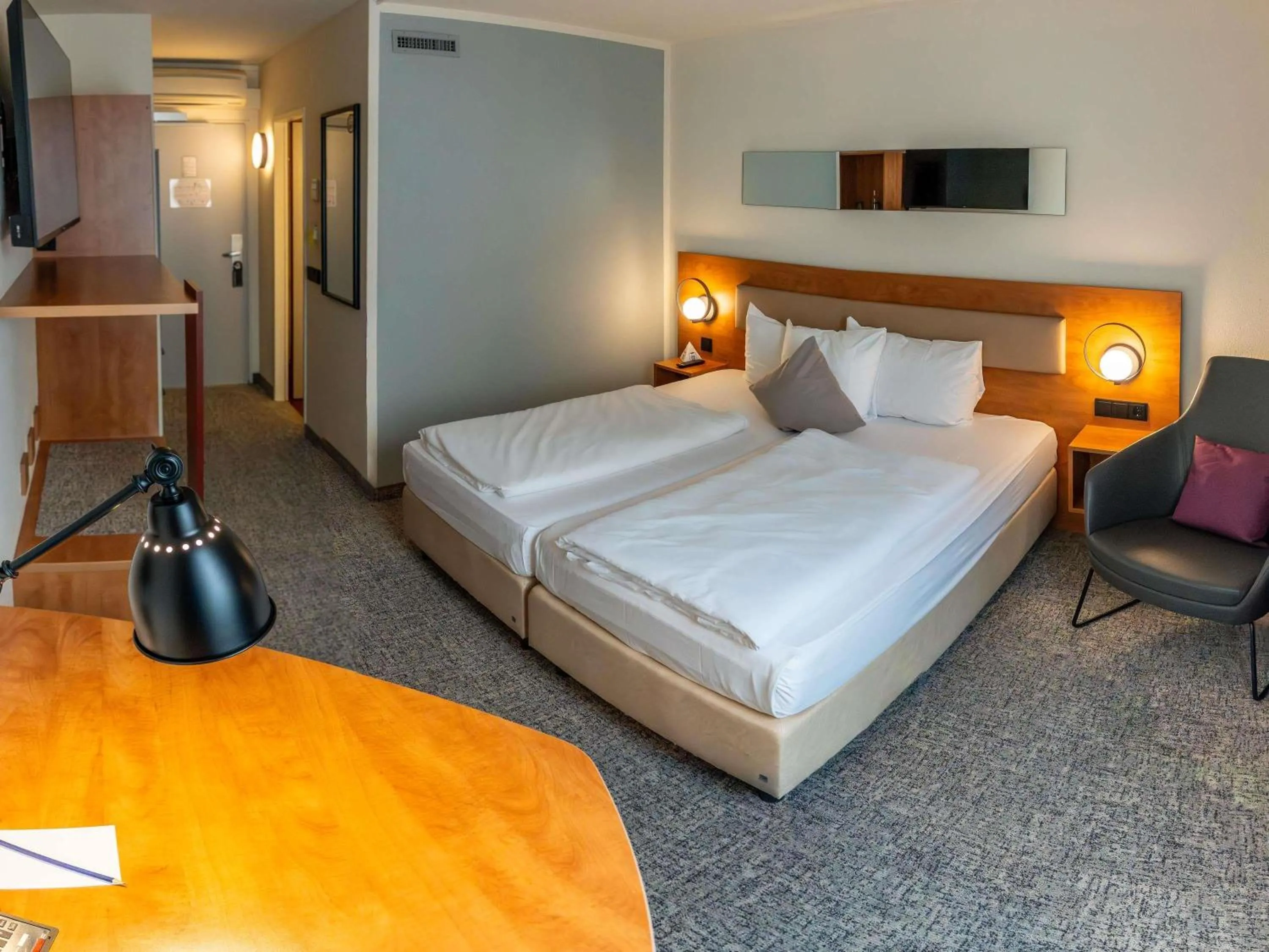 Bedroom, Bed in Mercure Salzburg City