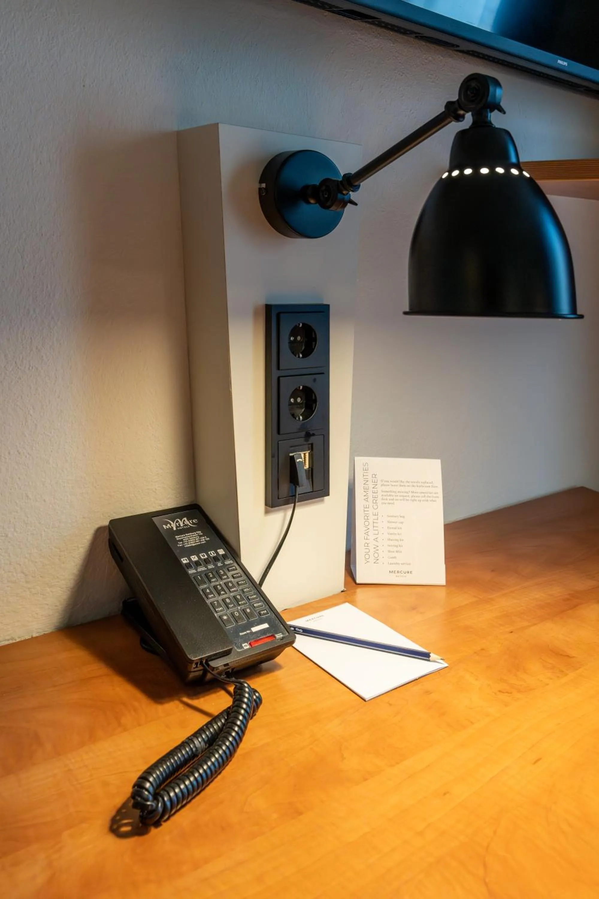 Photo of the whole room in Mercure Salzburg City