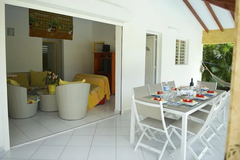 Day in Village de la Princesse