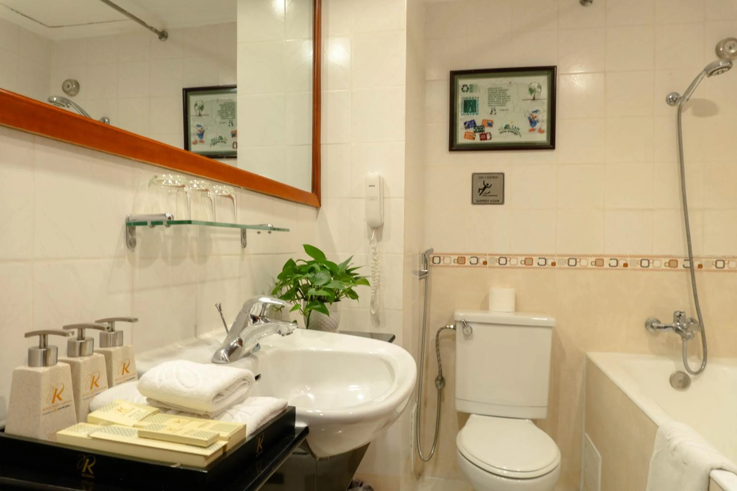 Bathroom in Royal Hotel Saigon