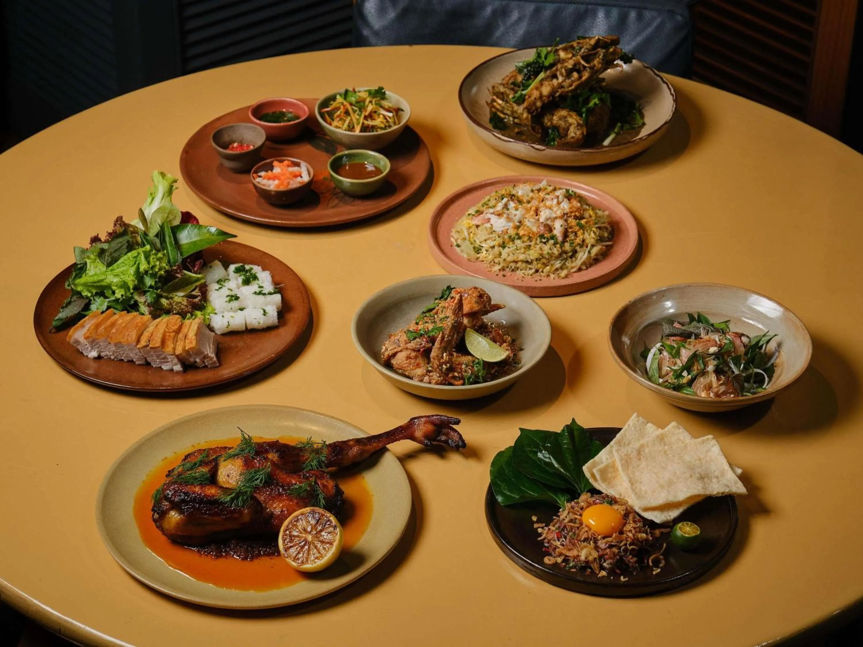 Restaurant/places to eat in Sofitel Saigon Plaza