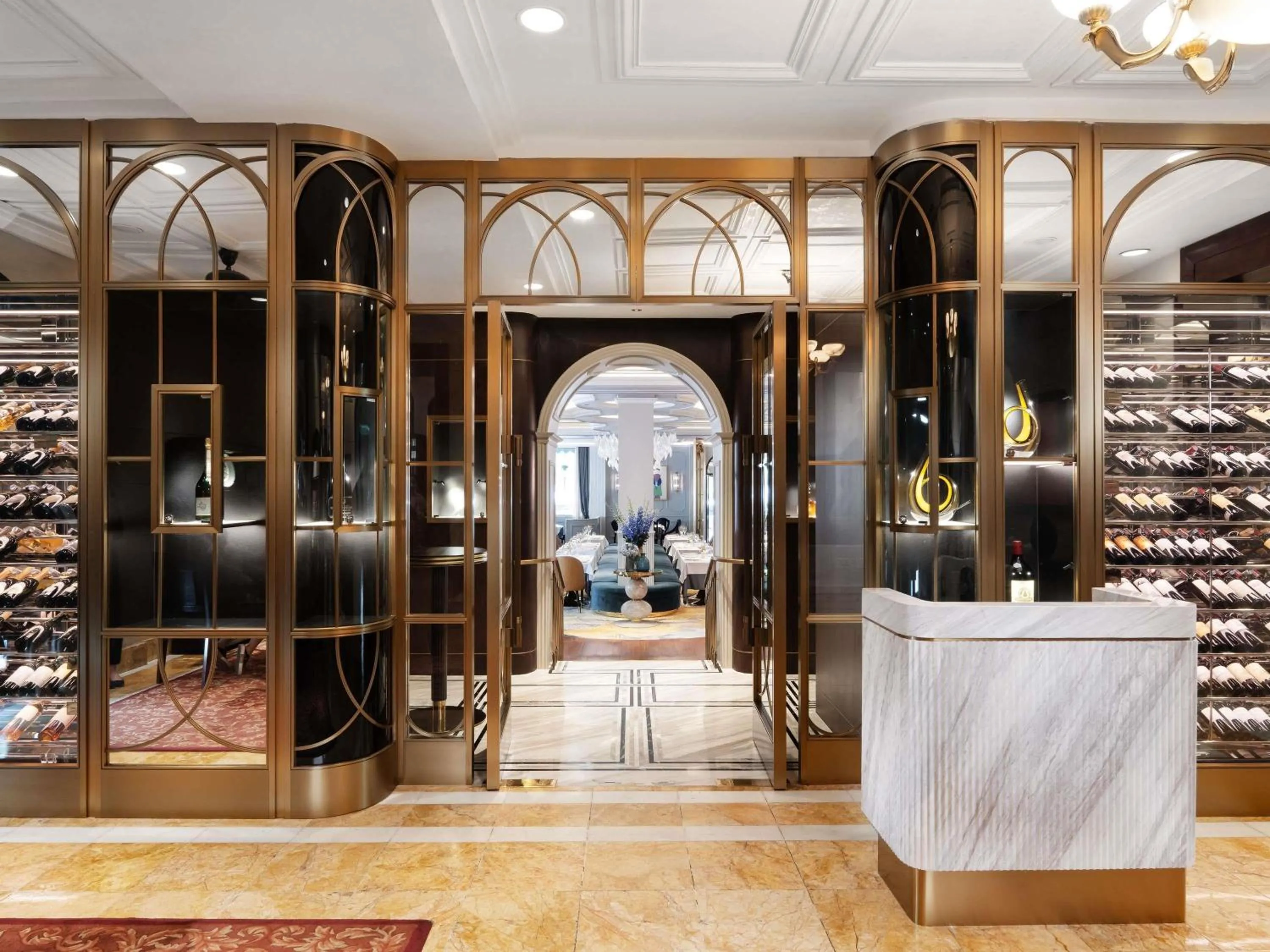 Restaurant/places to eat in Sofitel Legend Metropole Hanoi