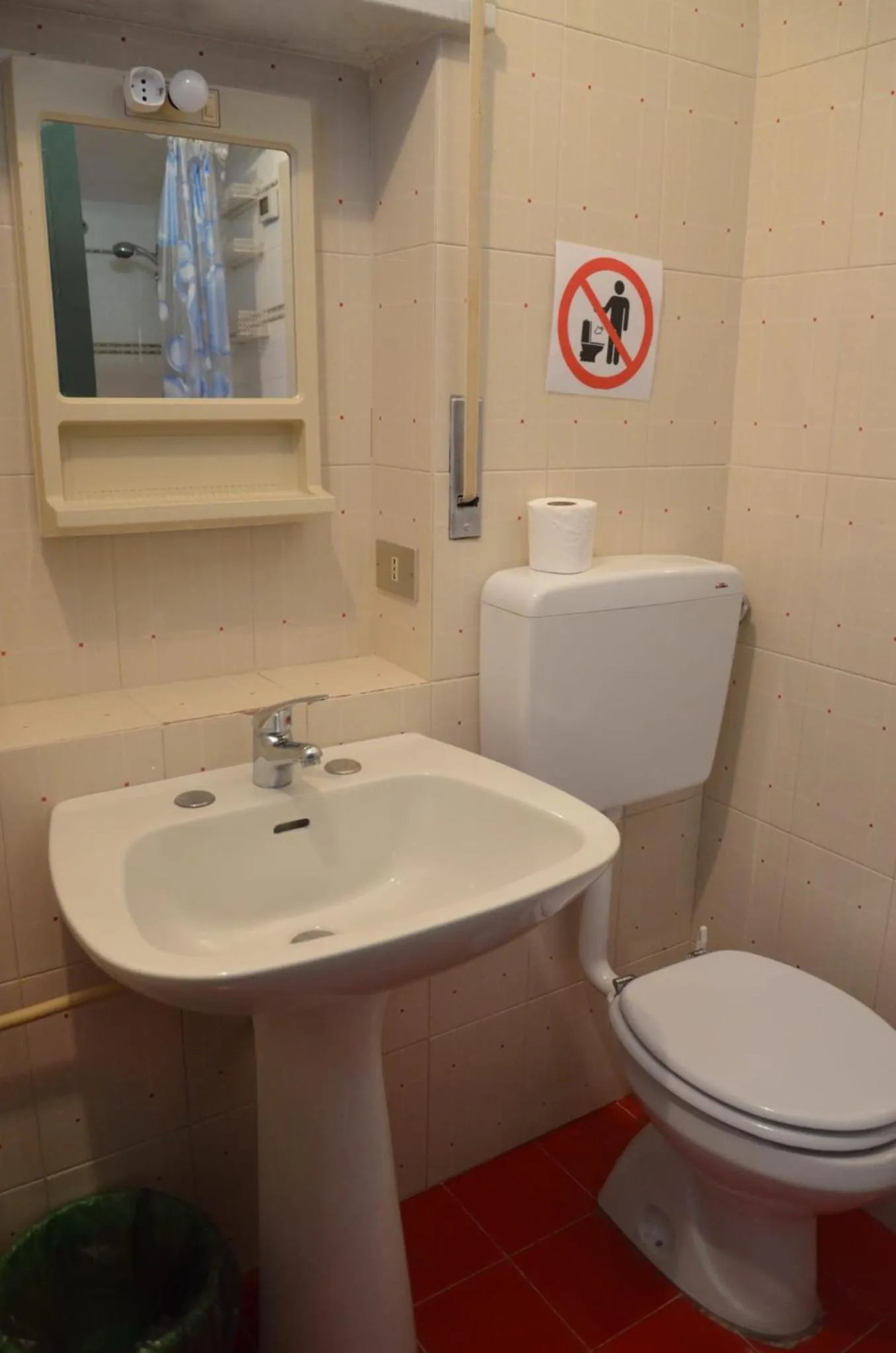 Bathroom in Villa Teti - Sicilia