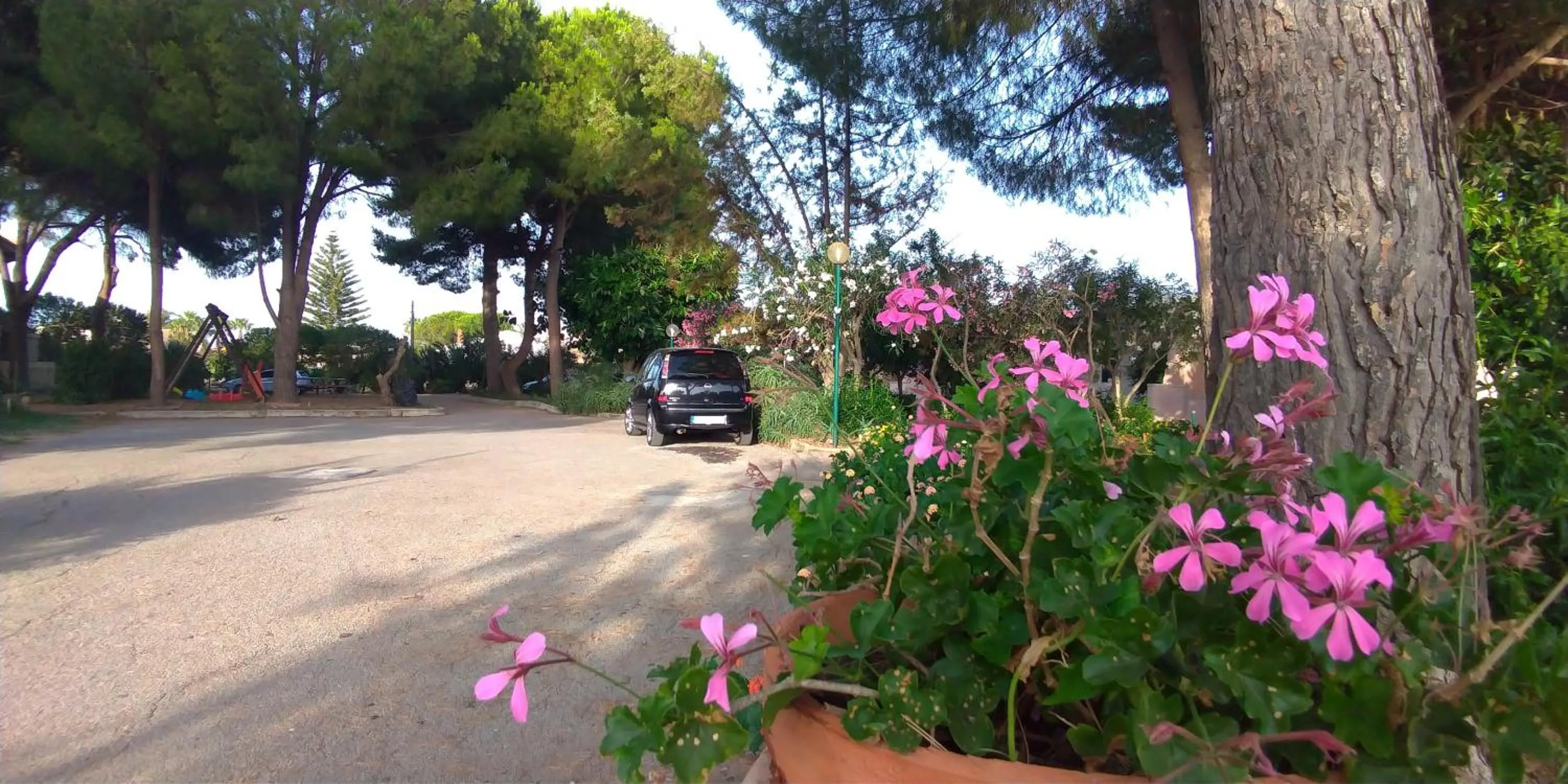Neighbourhood in Villa Teti - Sicilia