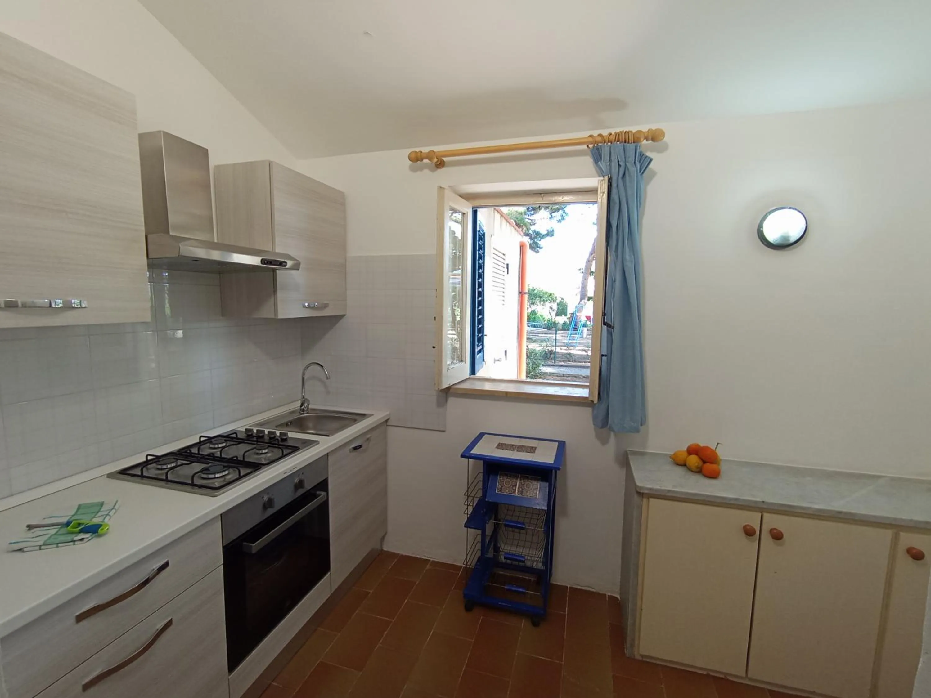 Property building in Villa Teti - Sicilia