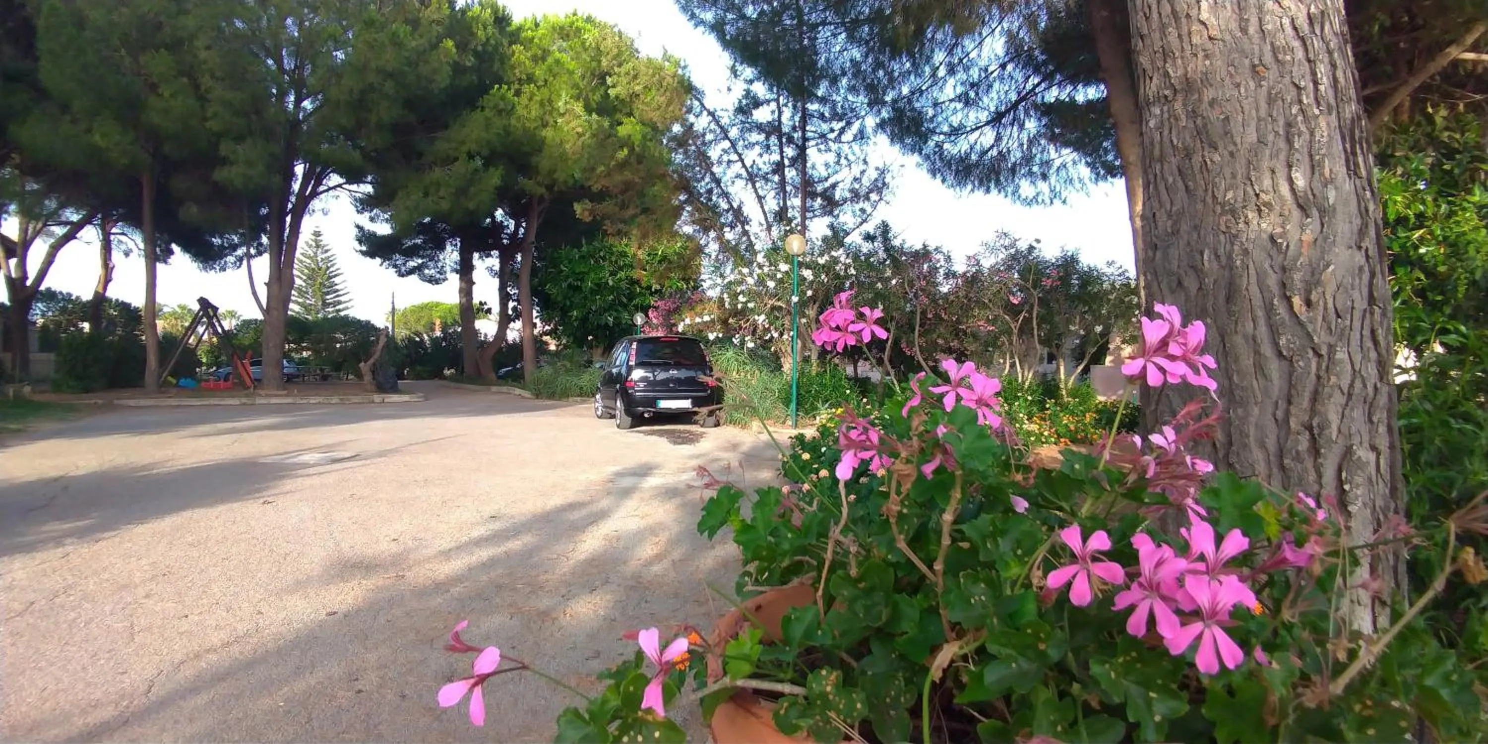 Neighbourhood in Villa Teti - Sicilia