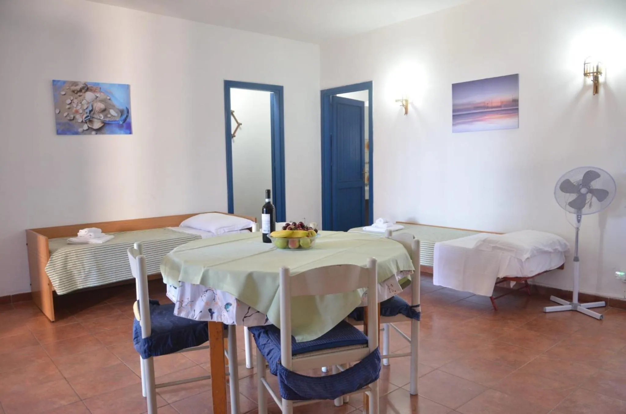Bedroom, Bed in Villa Teti - Sicilia