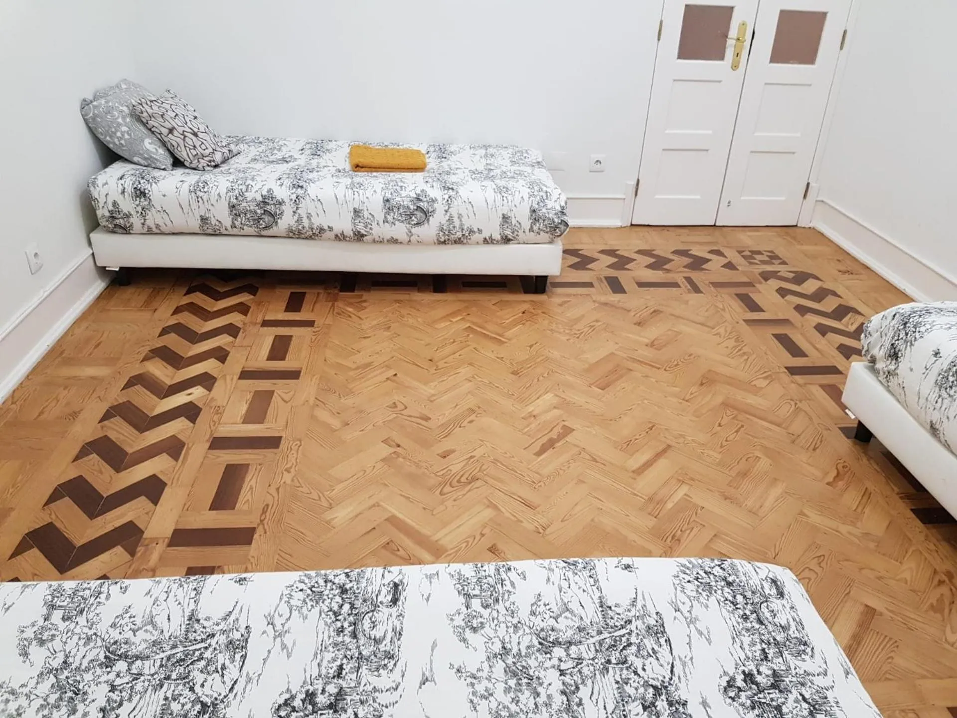 Bed in Rainbow Guest House