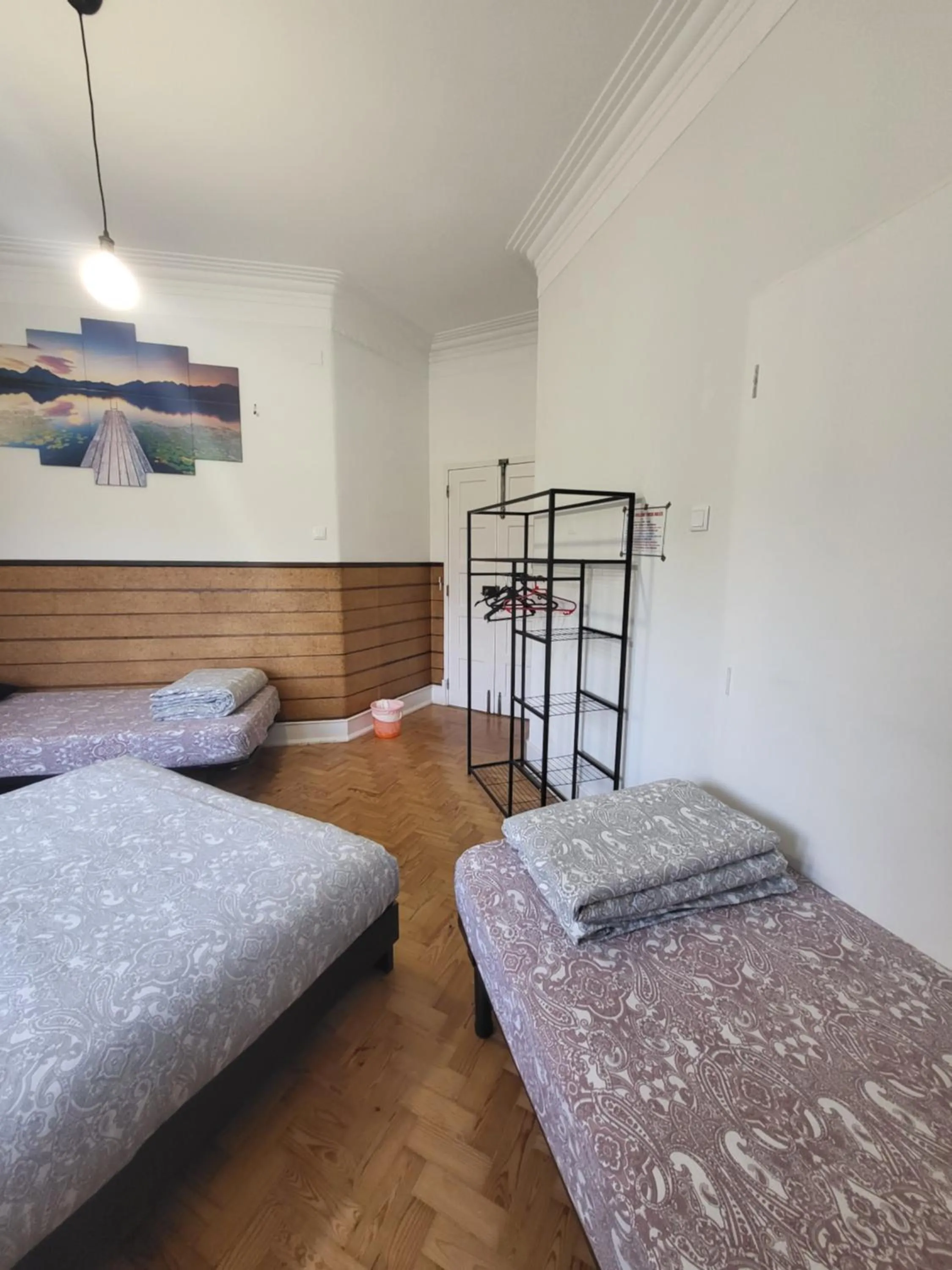 Bed in Rainbow Guest House