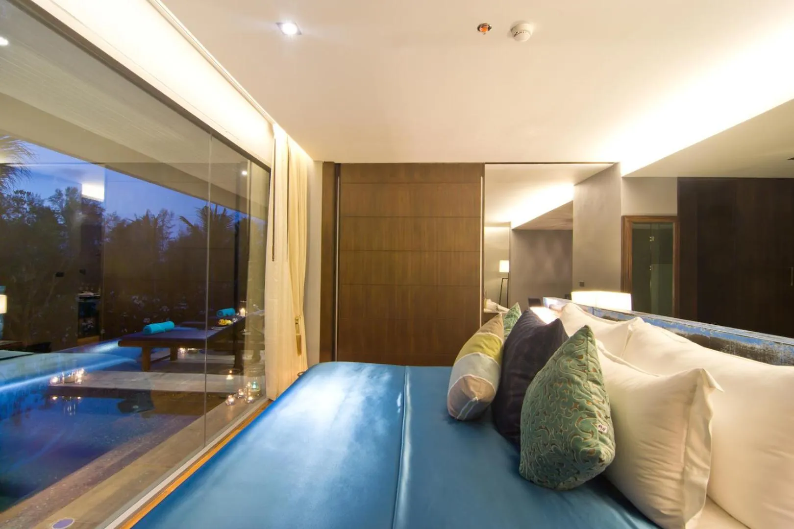 Bedroom in Le Coral Resort