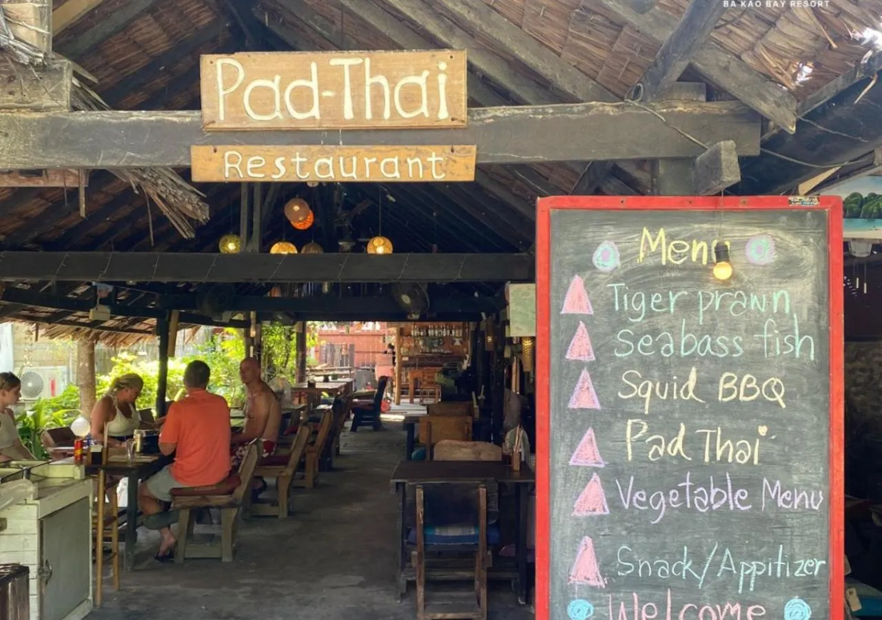 Restaurant/places to eat in Phi Phi Ba Kao Bay Resort